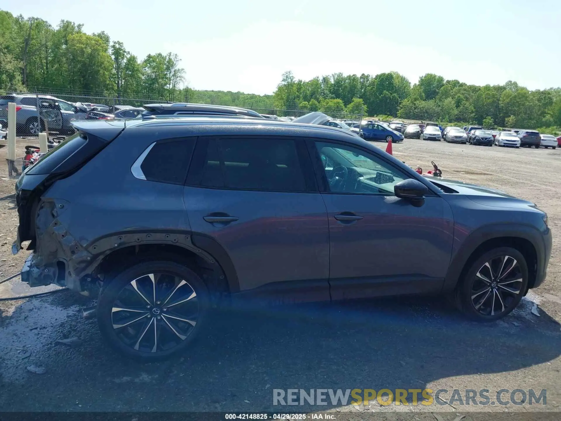 14 fotografías del automóvil dañado 7MMVABEM6PN105424 MAZDA CX-50 2023