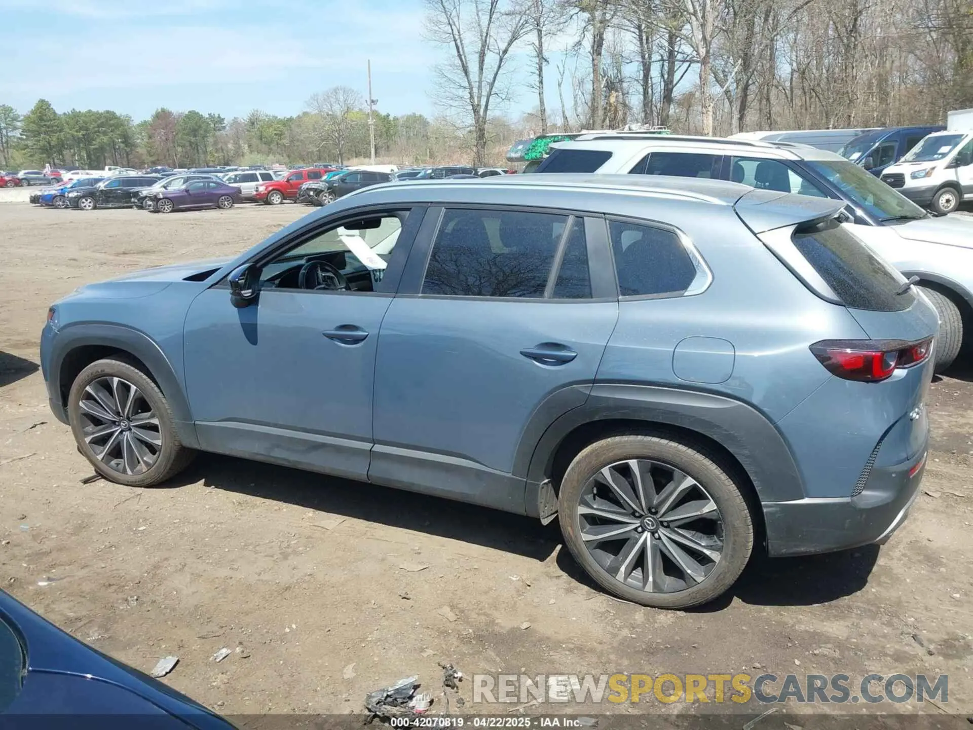 14 fotografías del automóvil dañado 7MMVABXY9PN143049 MAZDA CX-50 2023