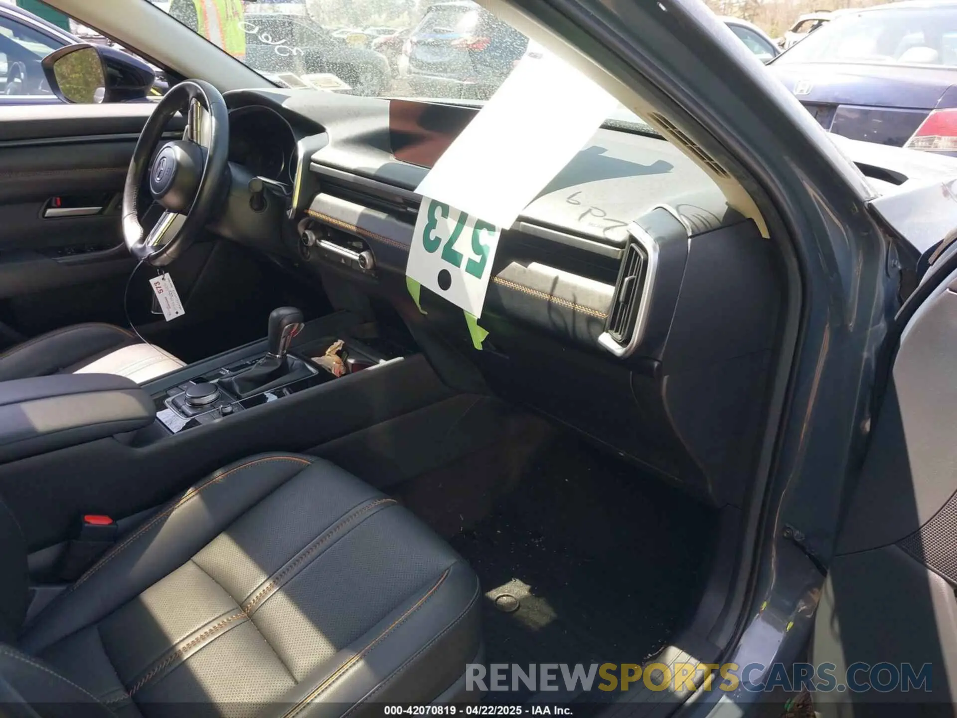 5 fotografías del automóvil dañado 7MMVABXY9PN143049 MAZDA CX-50 2023