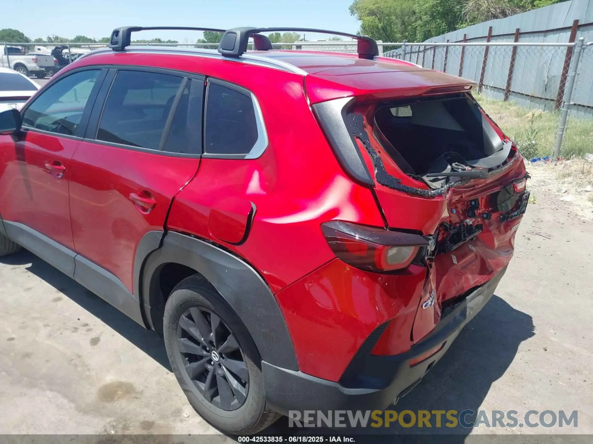 6 fotografías del automóvil dañado 7MMVABAM1RN241498 MAZDA CX-50 2024