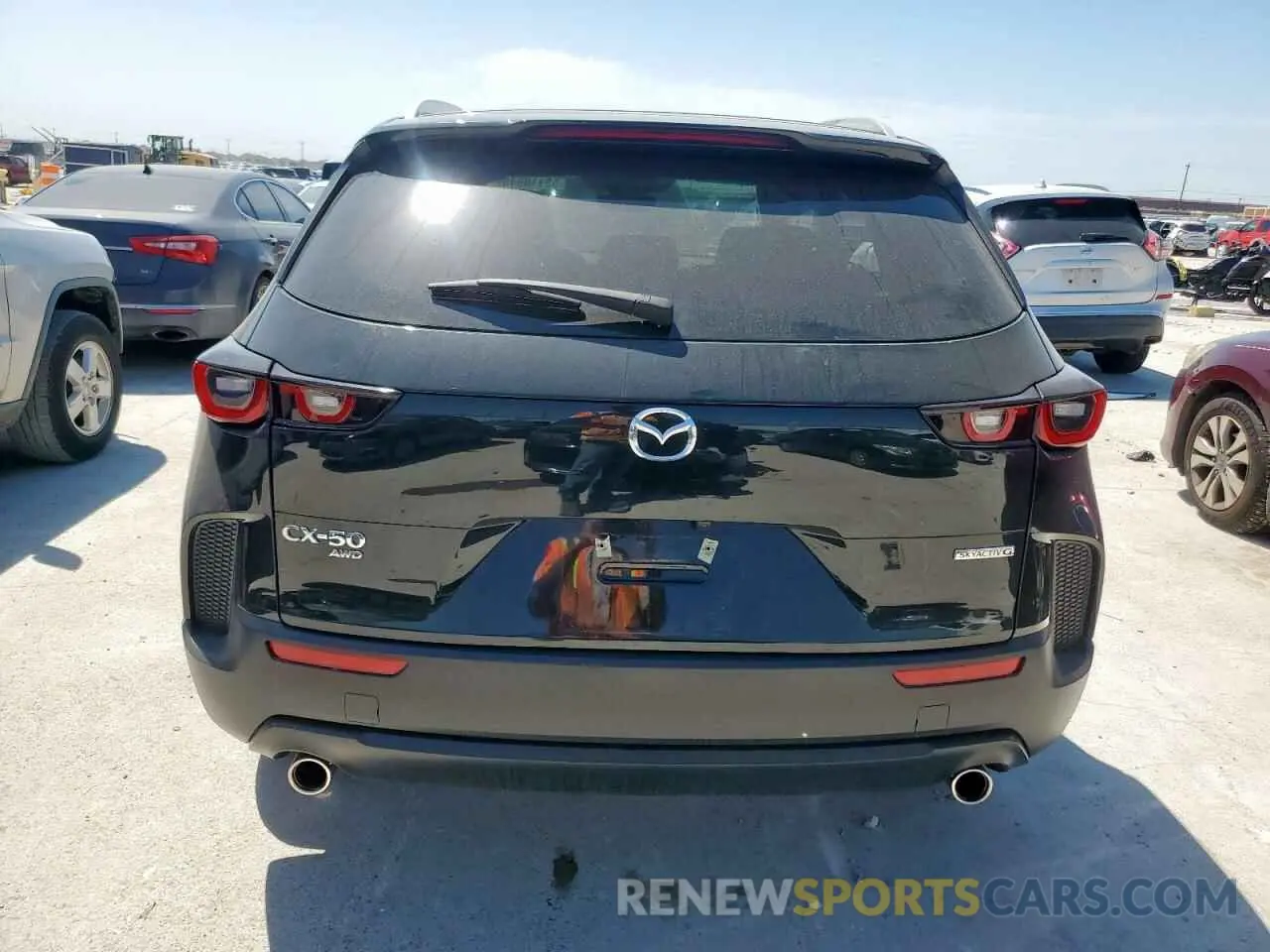 6 fotografías del automóvil dañado 7MMVABAM2RN228582 MAZDA CX-50 2024
