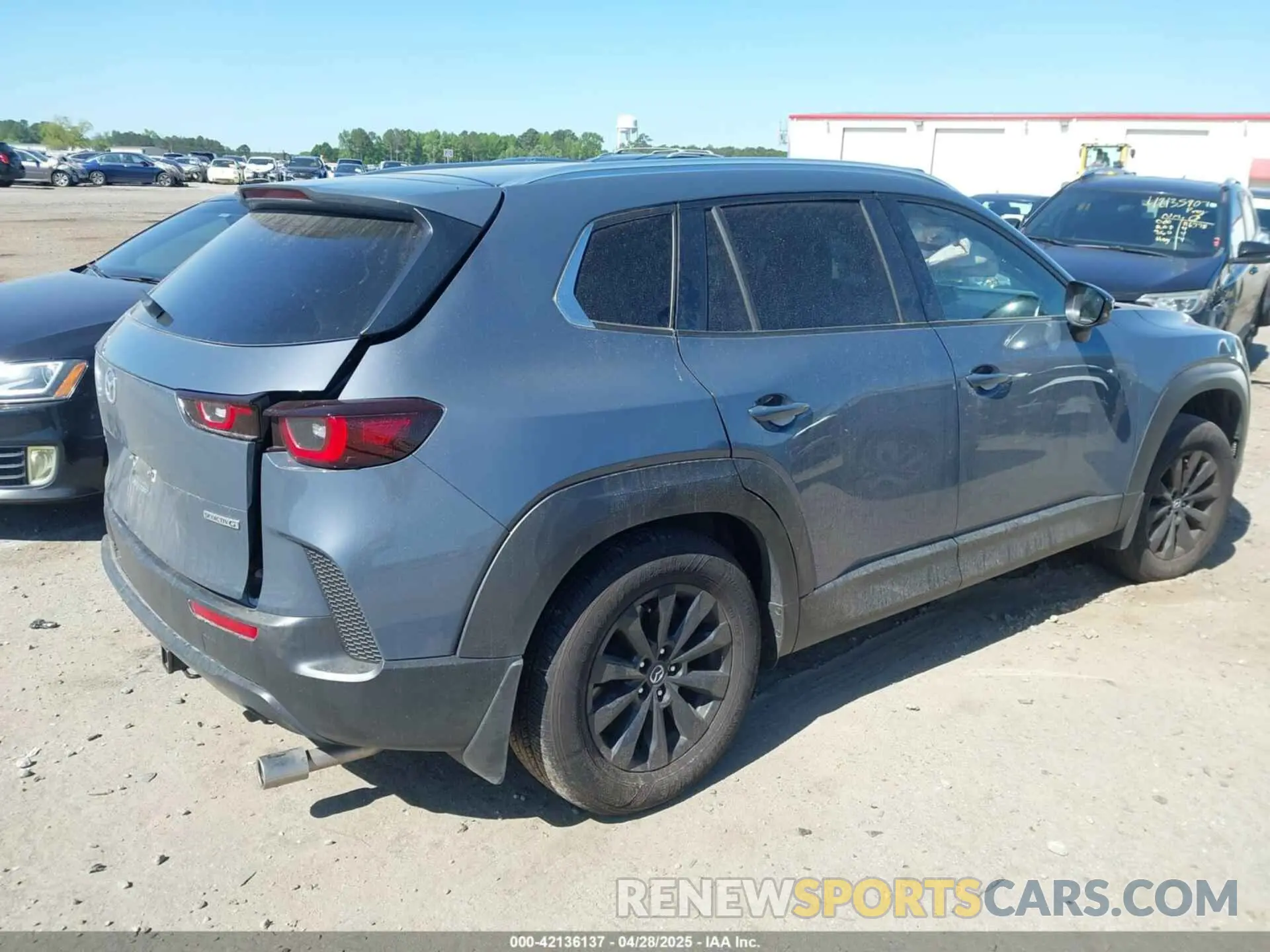 4 fotografías del automóvil dañado 7MMVABAM5RN192435 MAZDA CX-50 2024