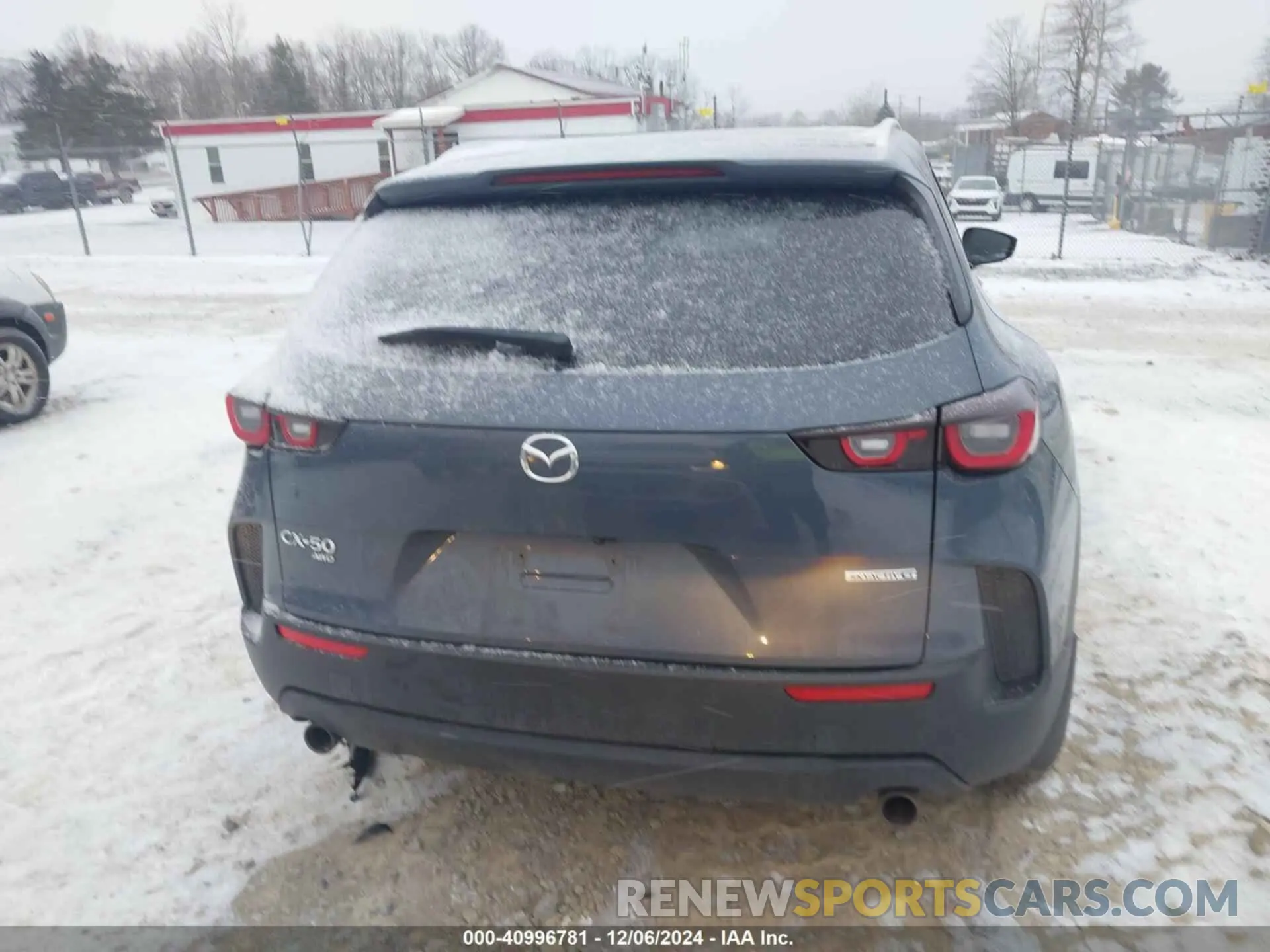 16 fotografías del automóvil dañado 7MMVABBM1RN183178 MAZDA CX-50 2024