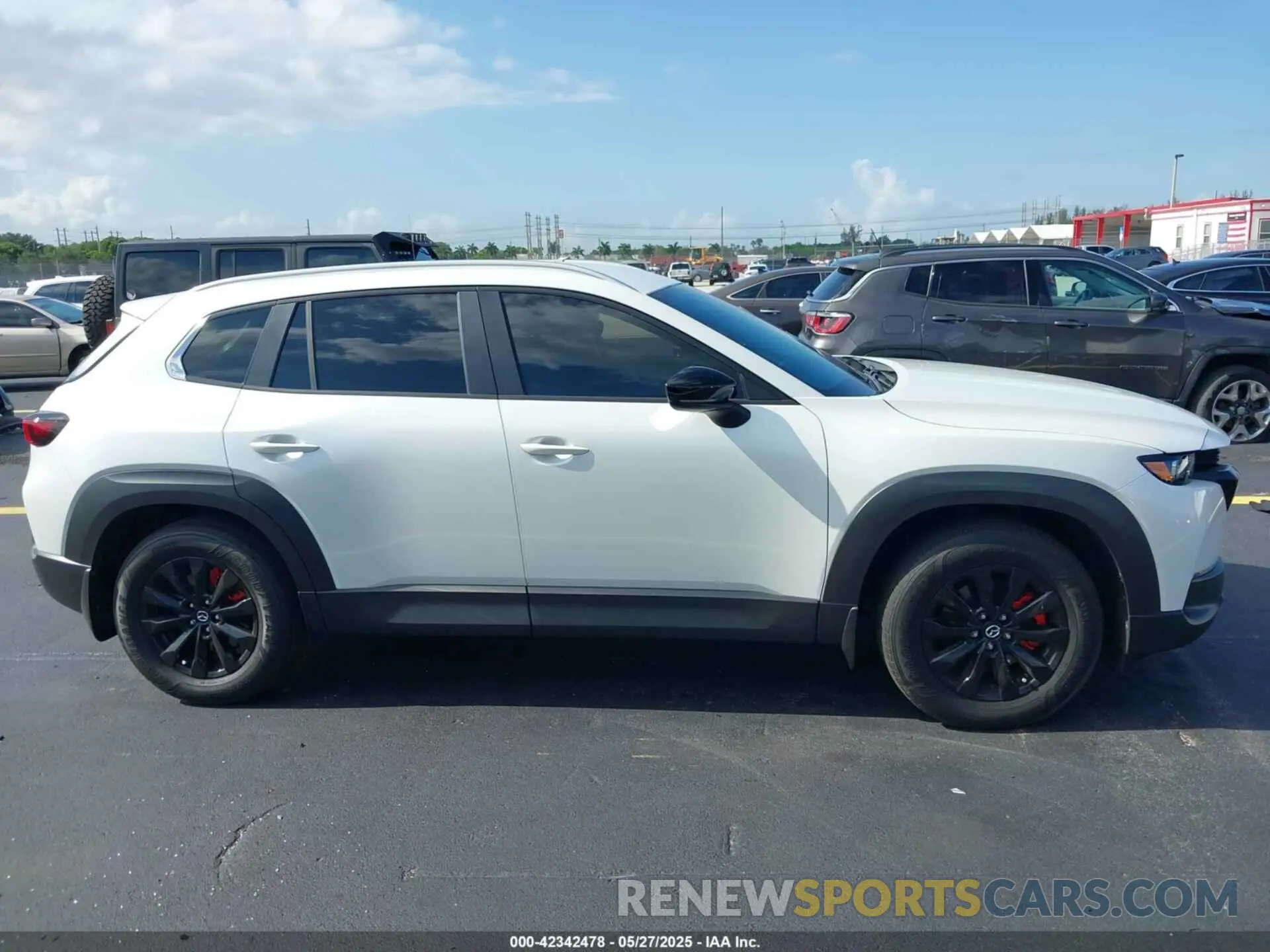 13 fotografías del automóvil dañado 7MMVABBM2RN199504 MAZDA CX-50 2024