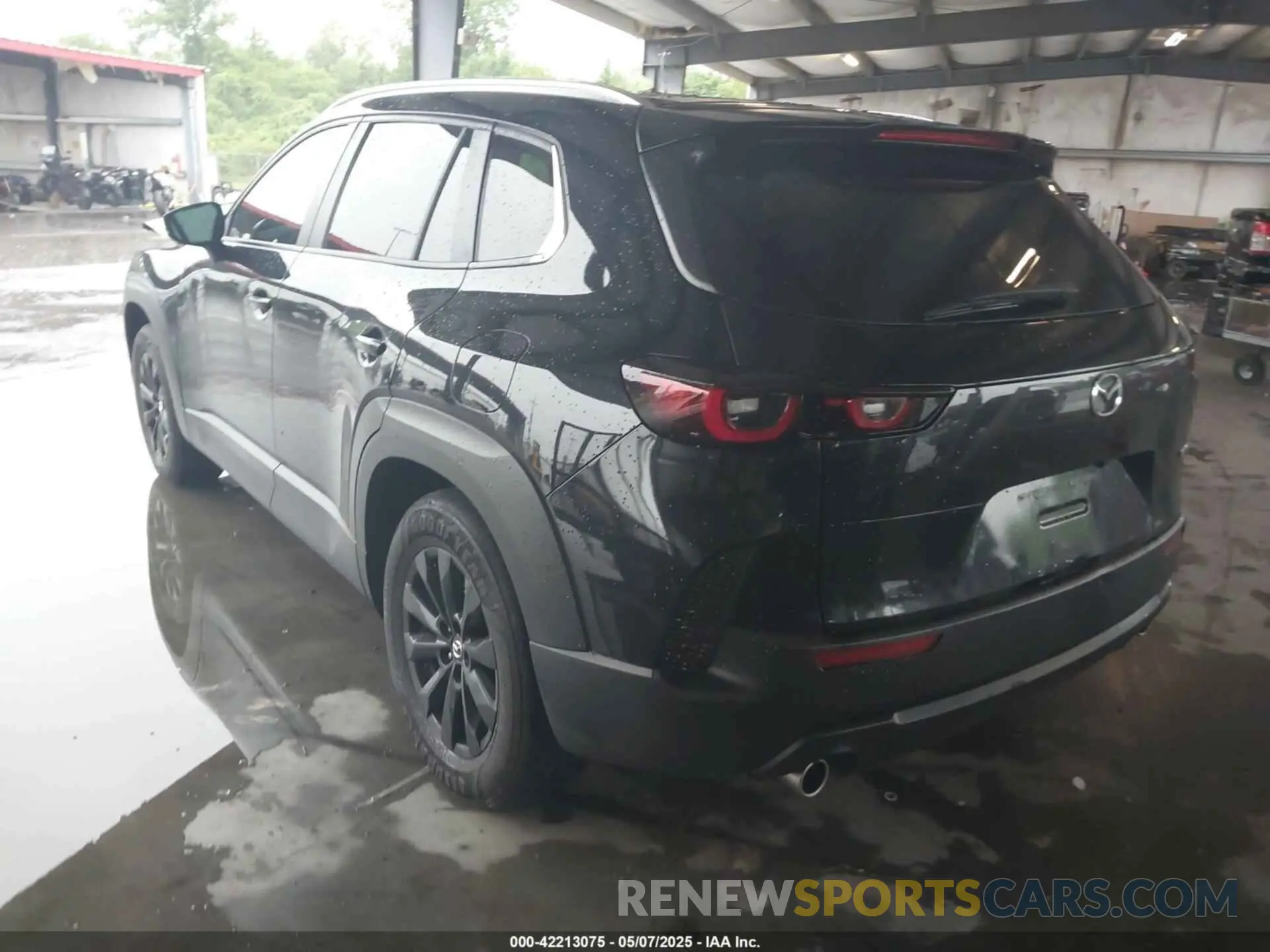 3 fotografías del automóvil dañado 7MMVABBM4RN161126 MAZDA CX-50 2024