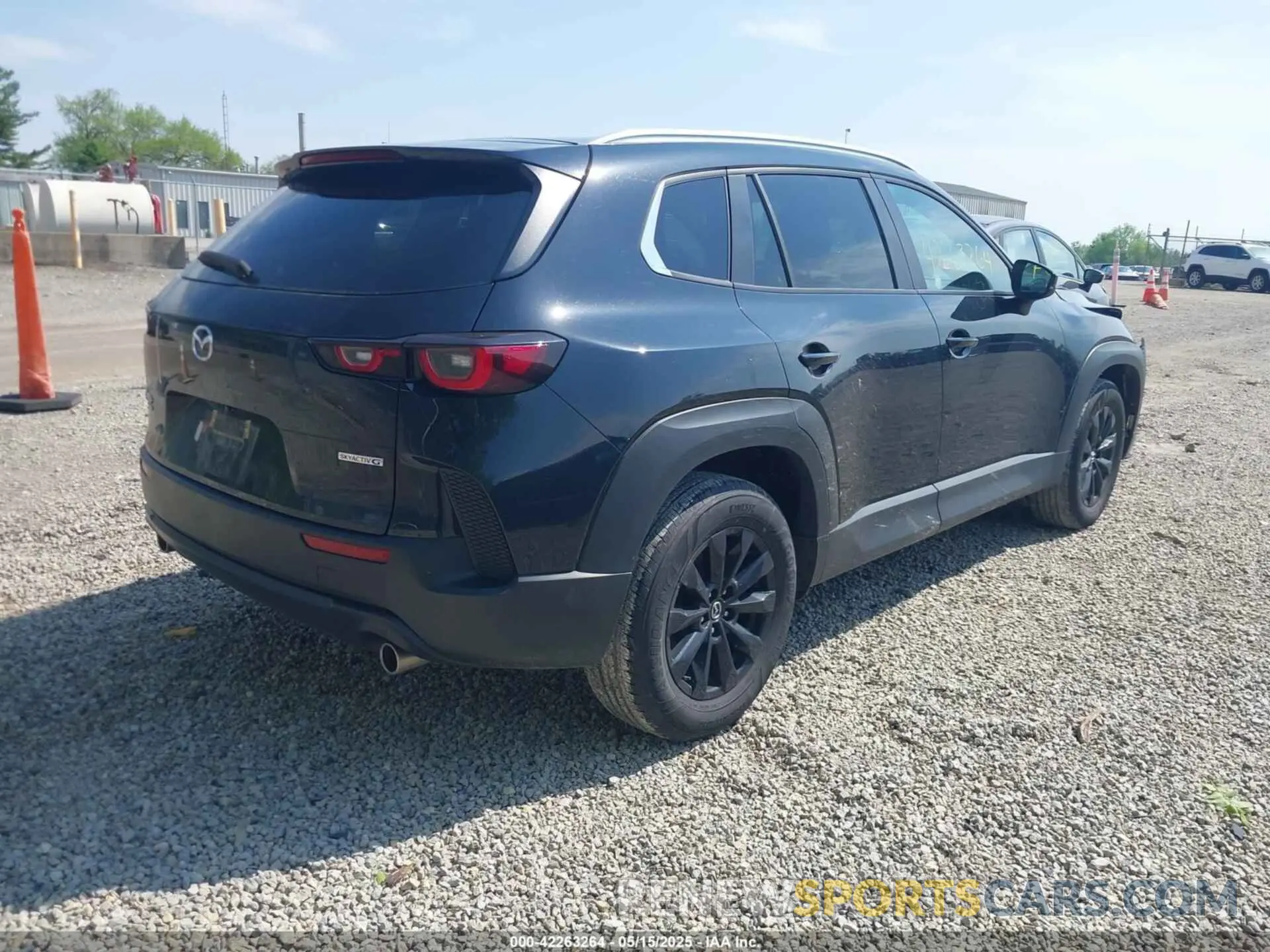 4 fotografías del automóvil dañado 7MMVABBM7RN180981 MAZDA CX-50 2024