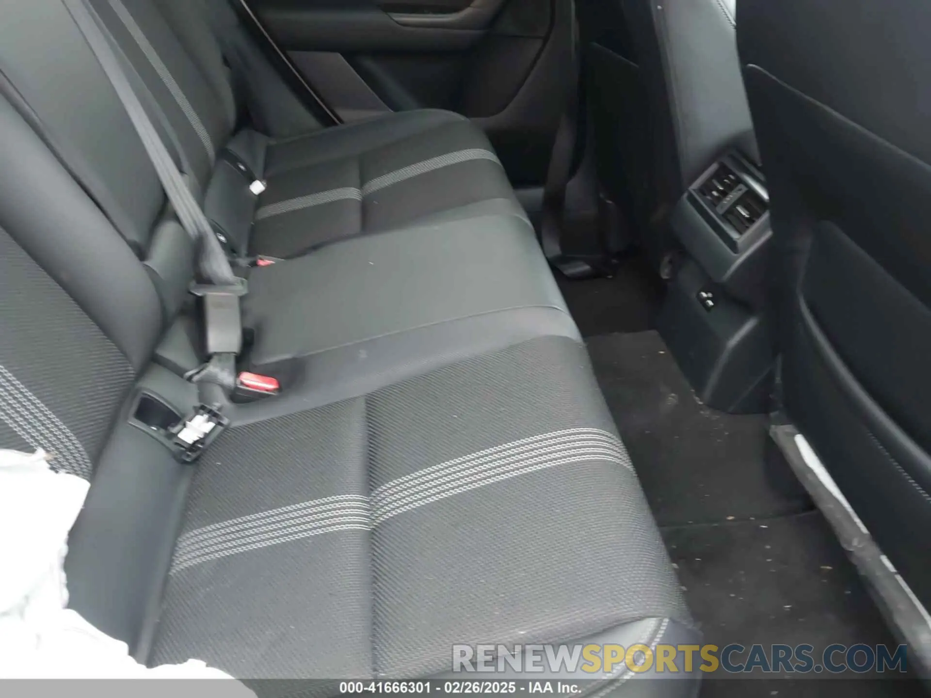 8 fotografías del automóvil dañado 7MMVABBM8RN181296 MAZDA CX-50 2024