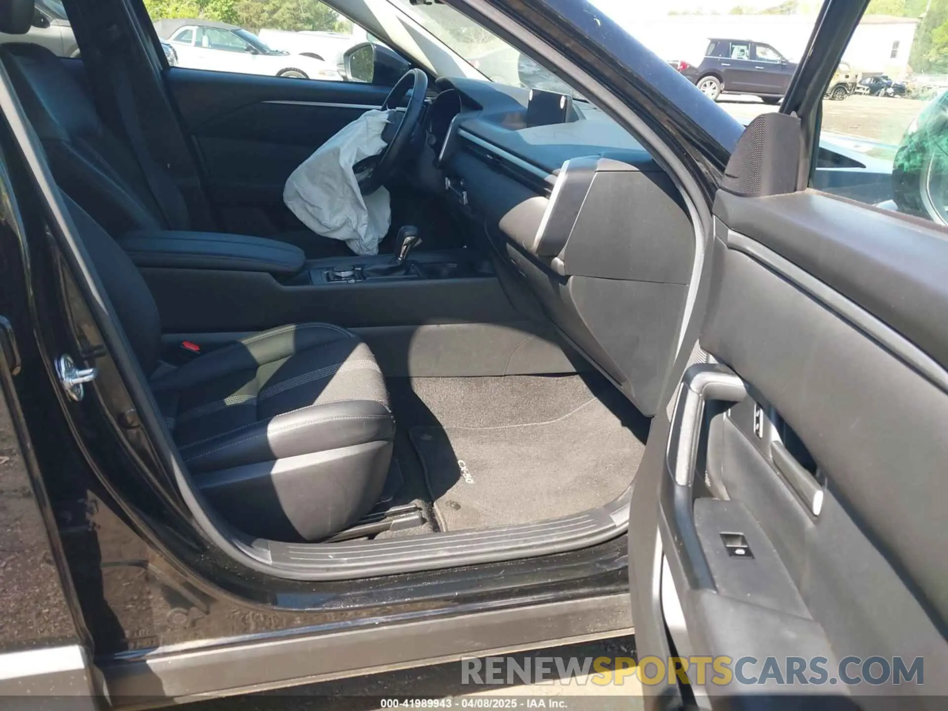 5 fotografías del automóvil dañado 7MMVABBM9RN178701 MAZDA CX-50 2024