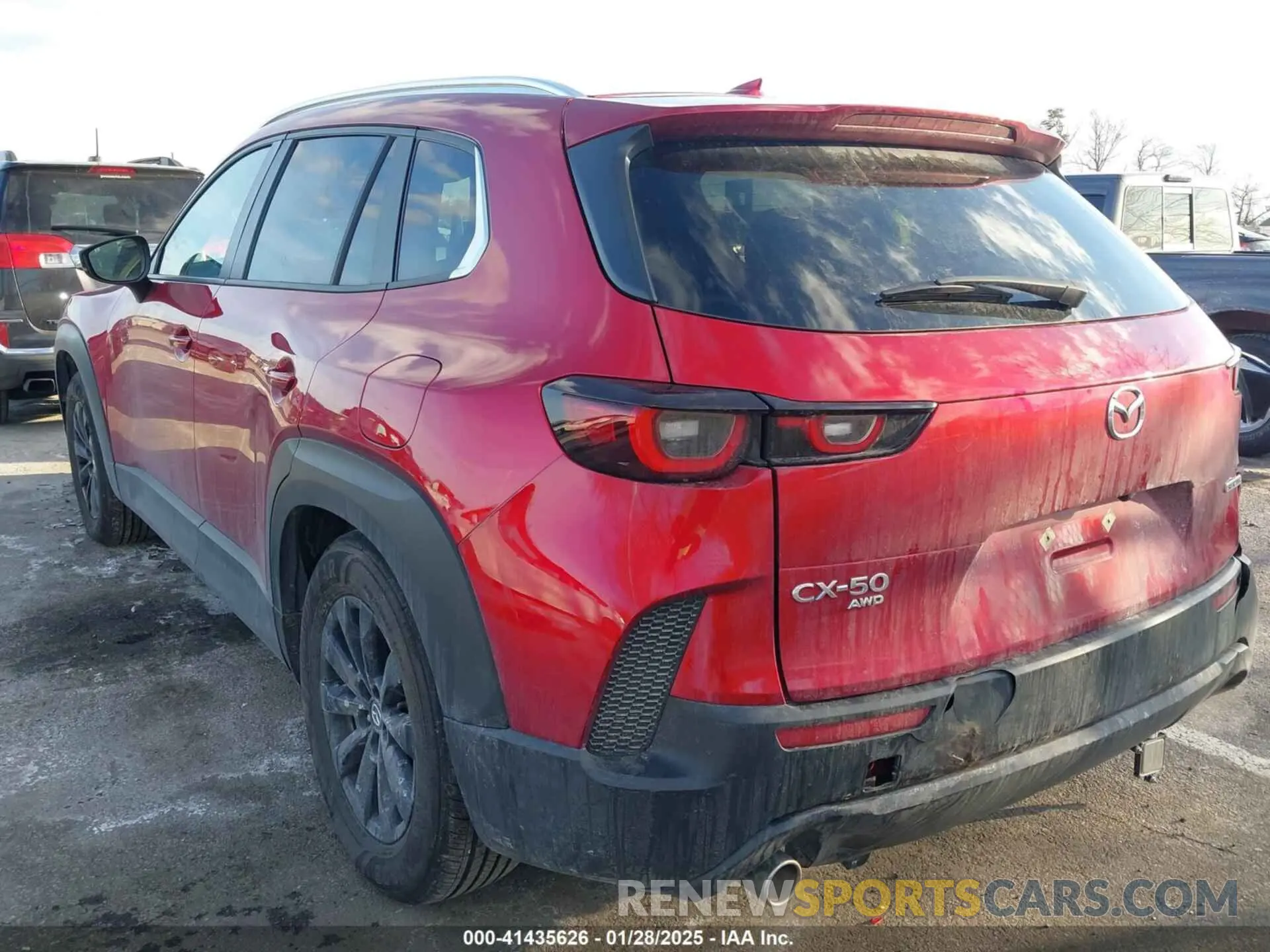 3 fotografías del automóvil dañado 7MMVABDM2RN219036 MAZDA CX-50 2024