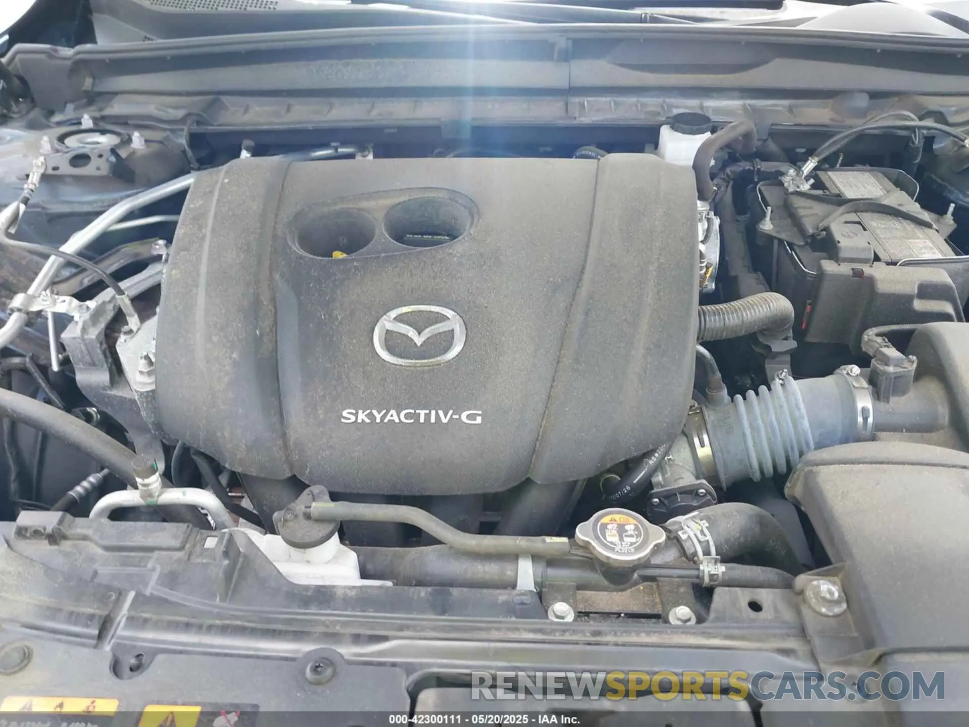 10 fotografías del automóvil dañado 7MMVABDM4RN157011 MAZDA CX-50 2024