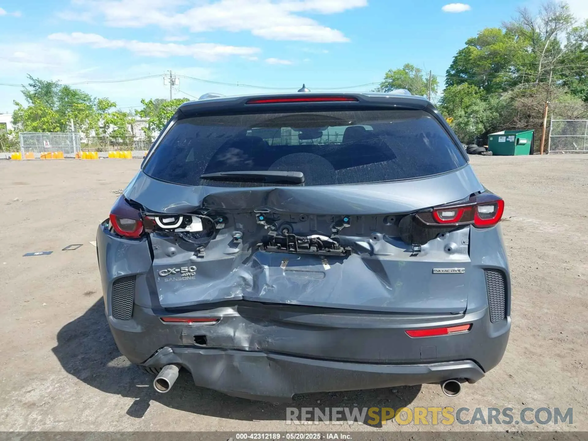 16 fotografías del automóvil dañado 7MMVABDM7RN160582 MAZDA CX-50 2024