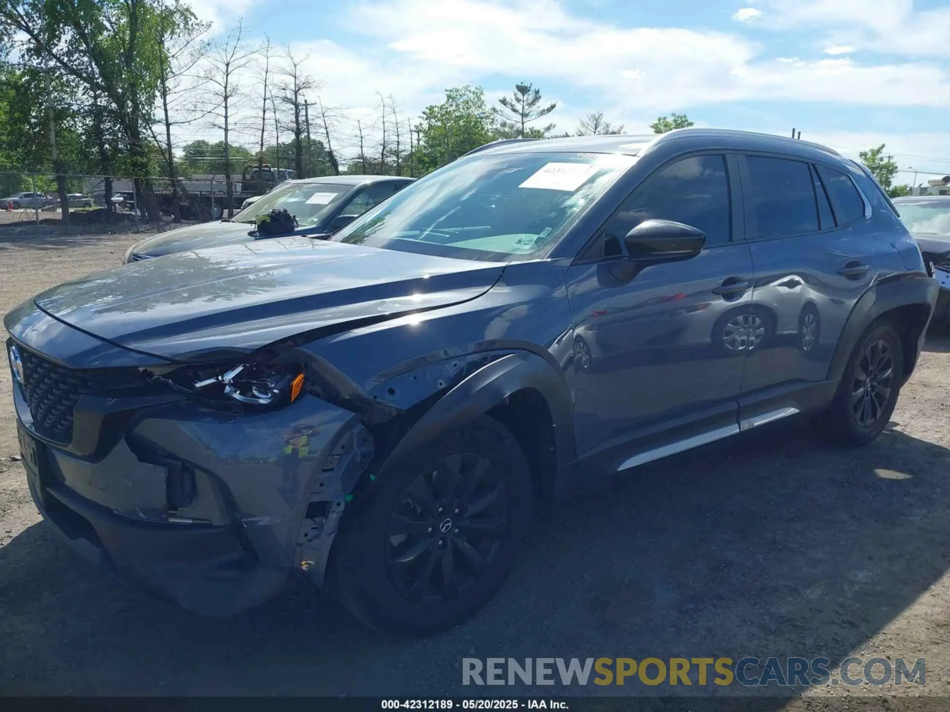 2 fotografías del automóvil dañado 7MMVABDM7RN160582 MAZDA CX-50 2024