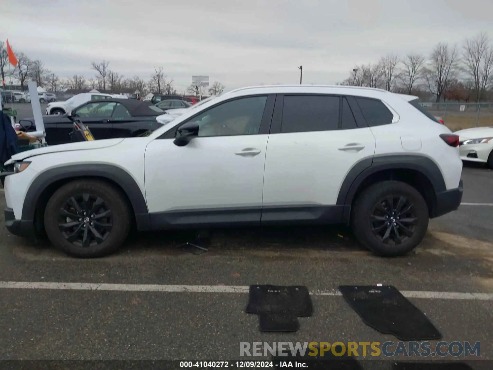 15 fotografías del automóvil dañado 7MMVABDM7RN182937 MAZDA CX-50 2024