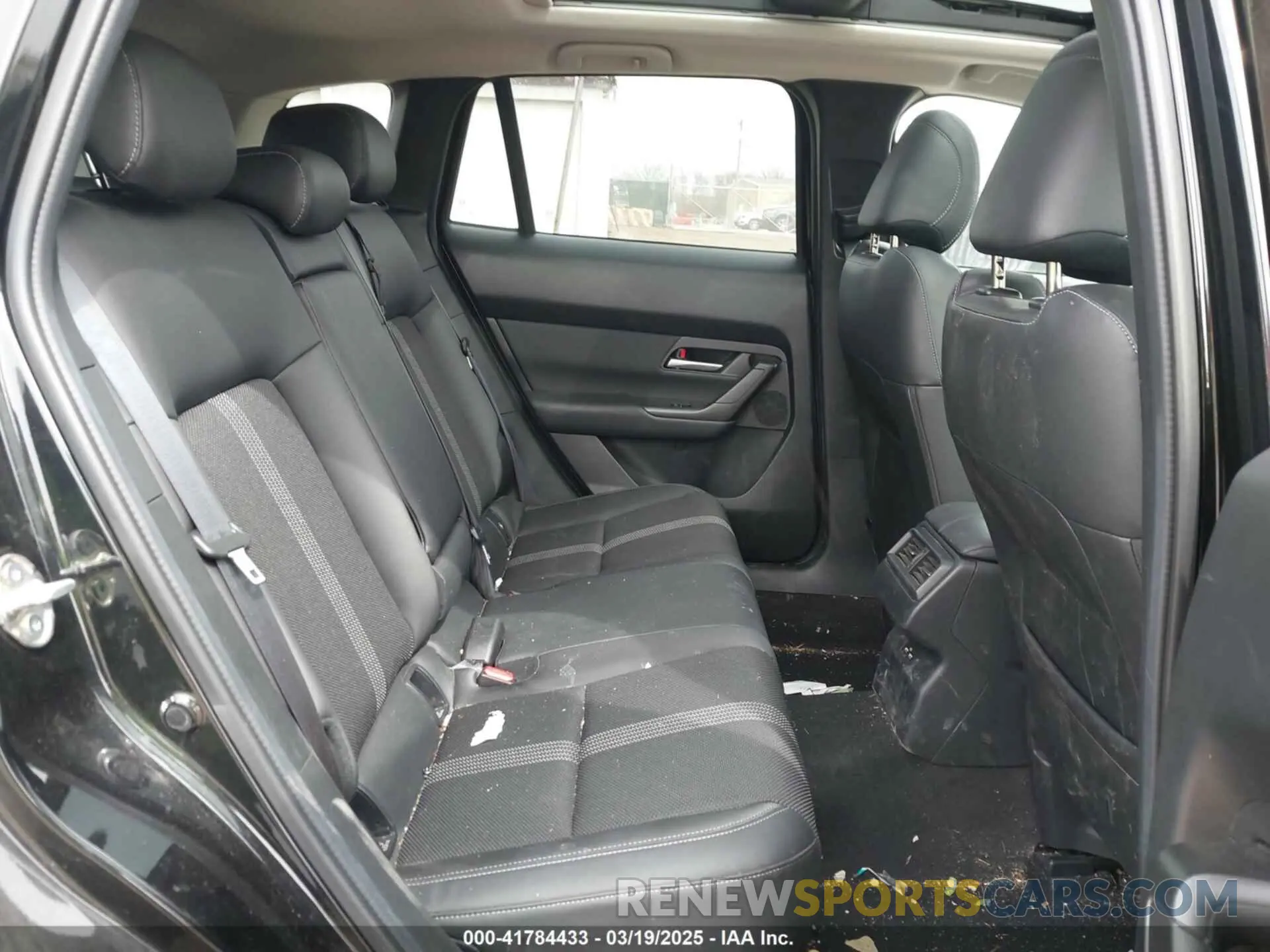 8 fotografías del automóvil dañado 7MMVABDM9RN155593 MAZDA CX-50 2024