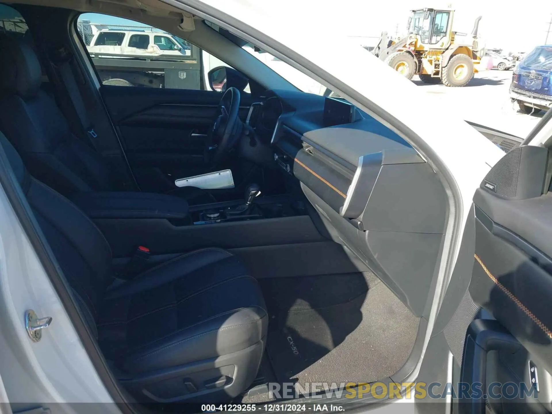 5 fotografías del automóvil dañado 7MMVABDY0RN186511 MAZDA CX-50 2024