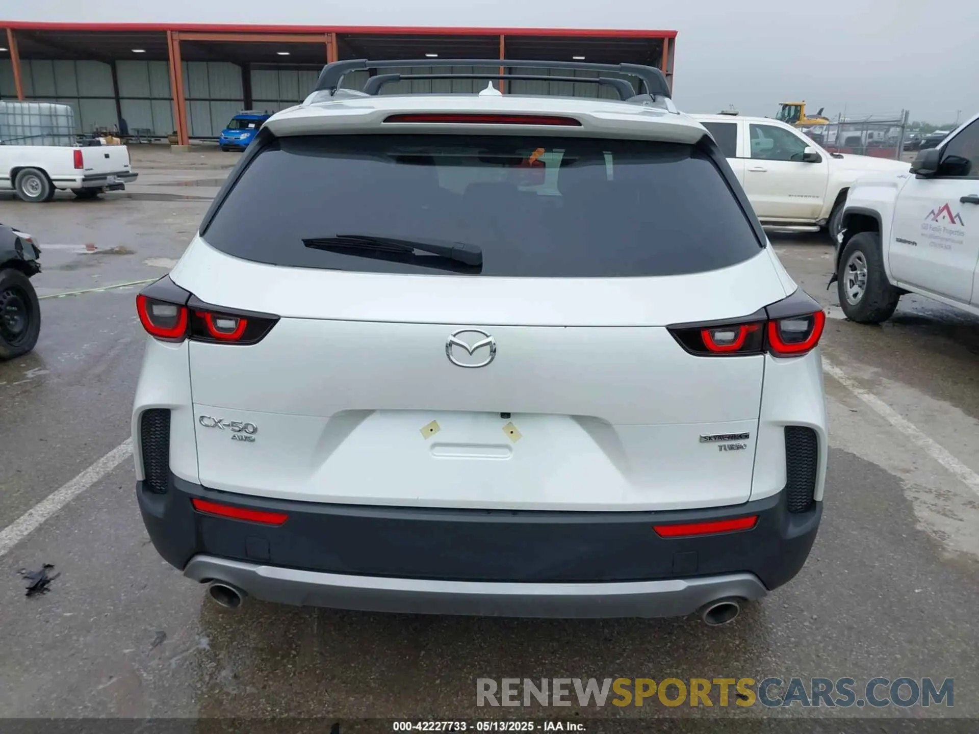 16 fotografías del automóvil dañado 7MMVABDY6RN242385 MAZDA CX-50 2024