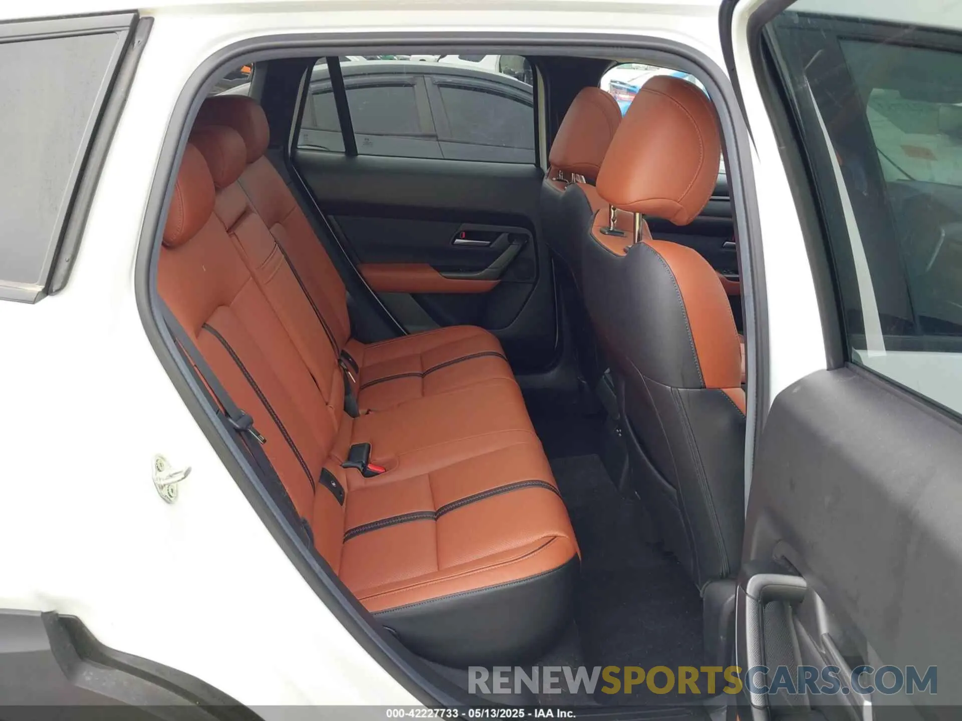 8 fotografías del automóvil dañado 7MMVABDY6RN242385 MAZDA CX-50 2024