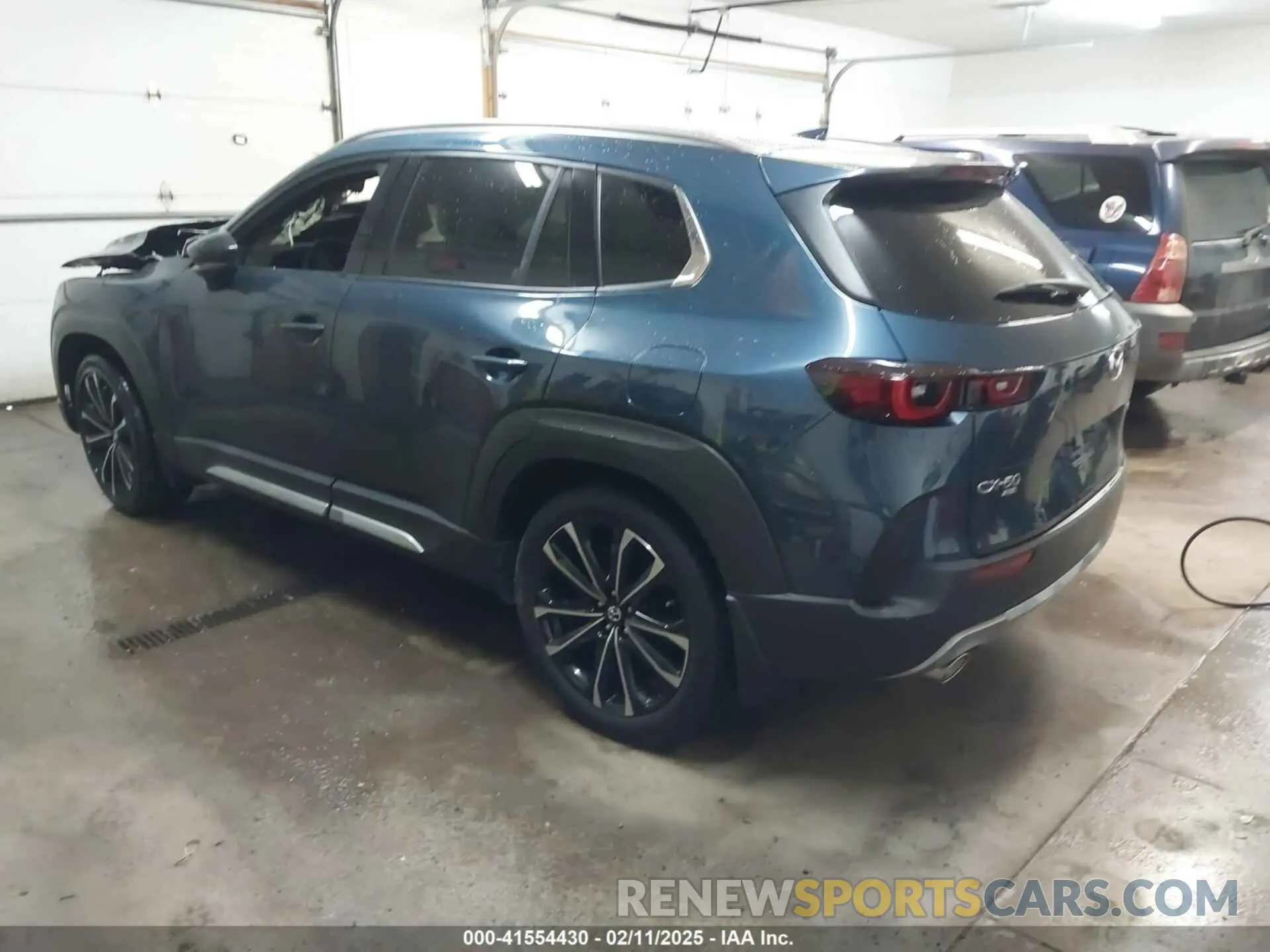 3 fotografías del automóvil dañado 7MMVABEY9RN157071 MAZDA CX-50 2024