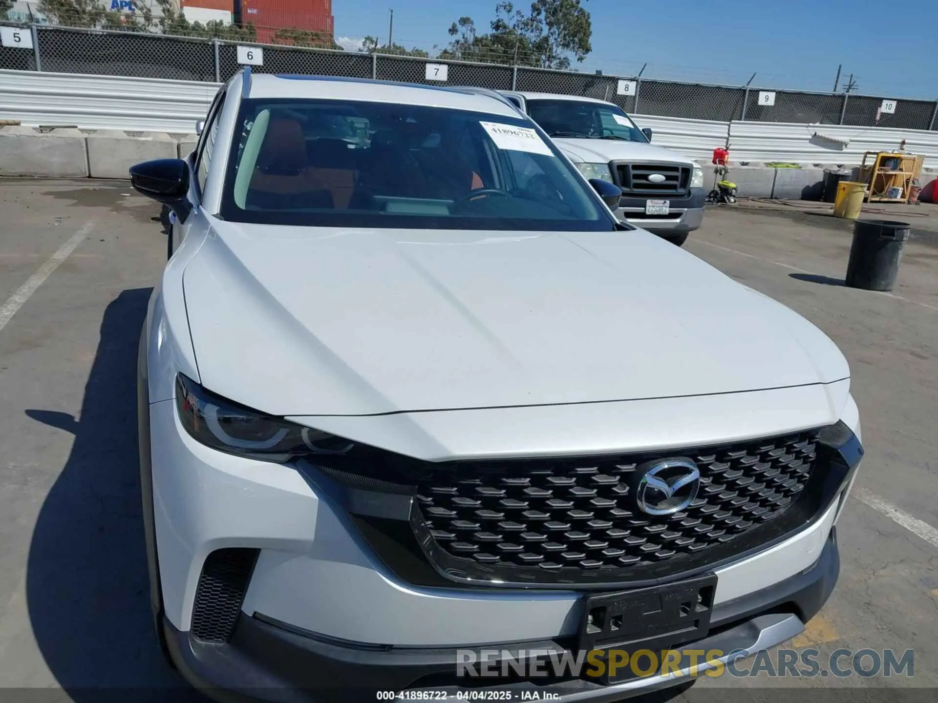 12 fotografías del automóvil dañado 7MMVABXY5RN205758 MAZDA CX-50 2024