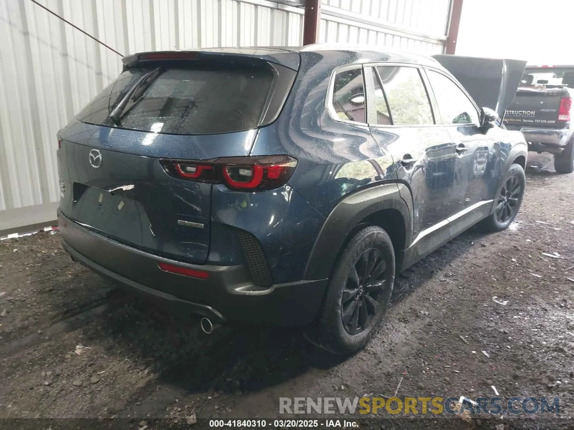 4 fotografías del automóvil dañado 7MMVABBM6SN302350 MAZDA CX-50 2025