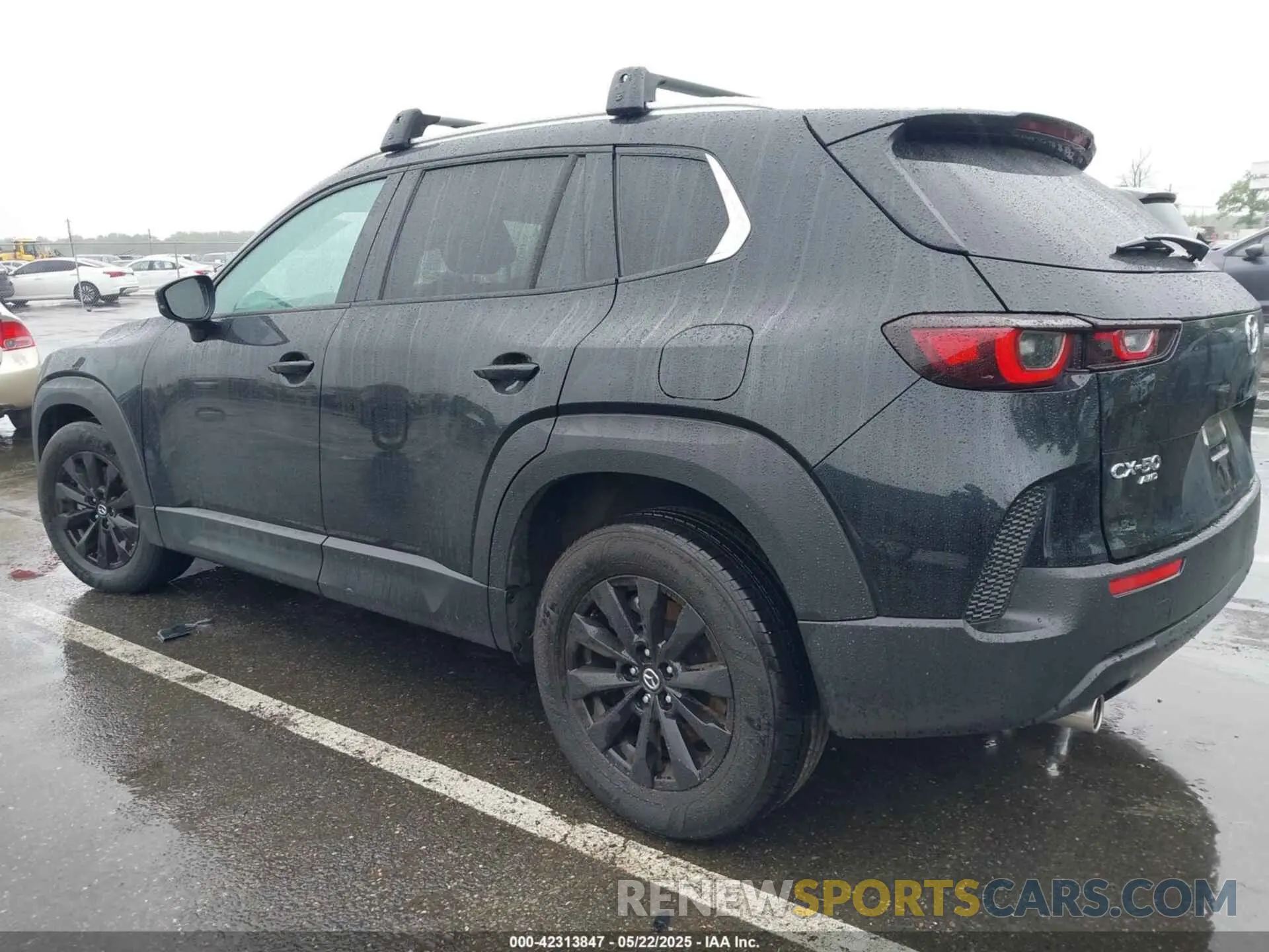 3 fotografías del automóvil dañado 7MMVABBM6SN311548 MAZDA CX-50 2025