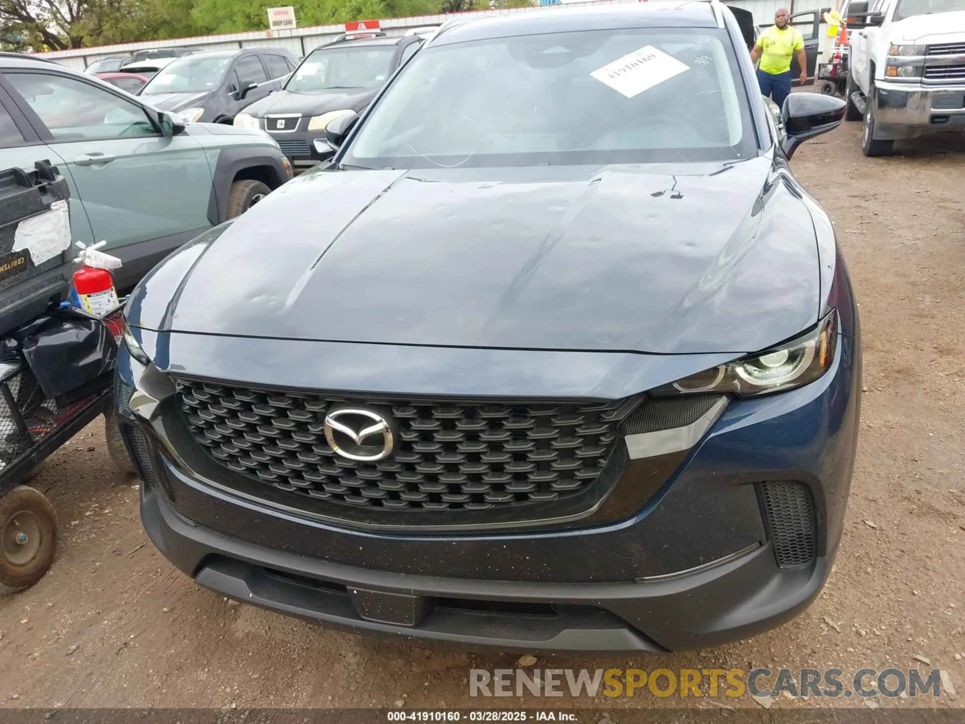12 fotografías del automóvil dañado 7MMVABBM6SN331993 MAZDA CX-50 2025