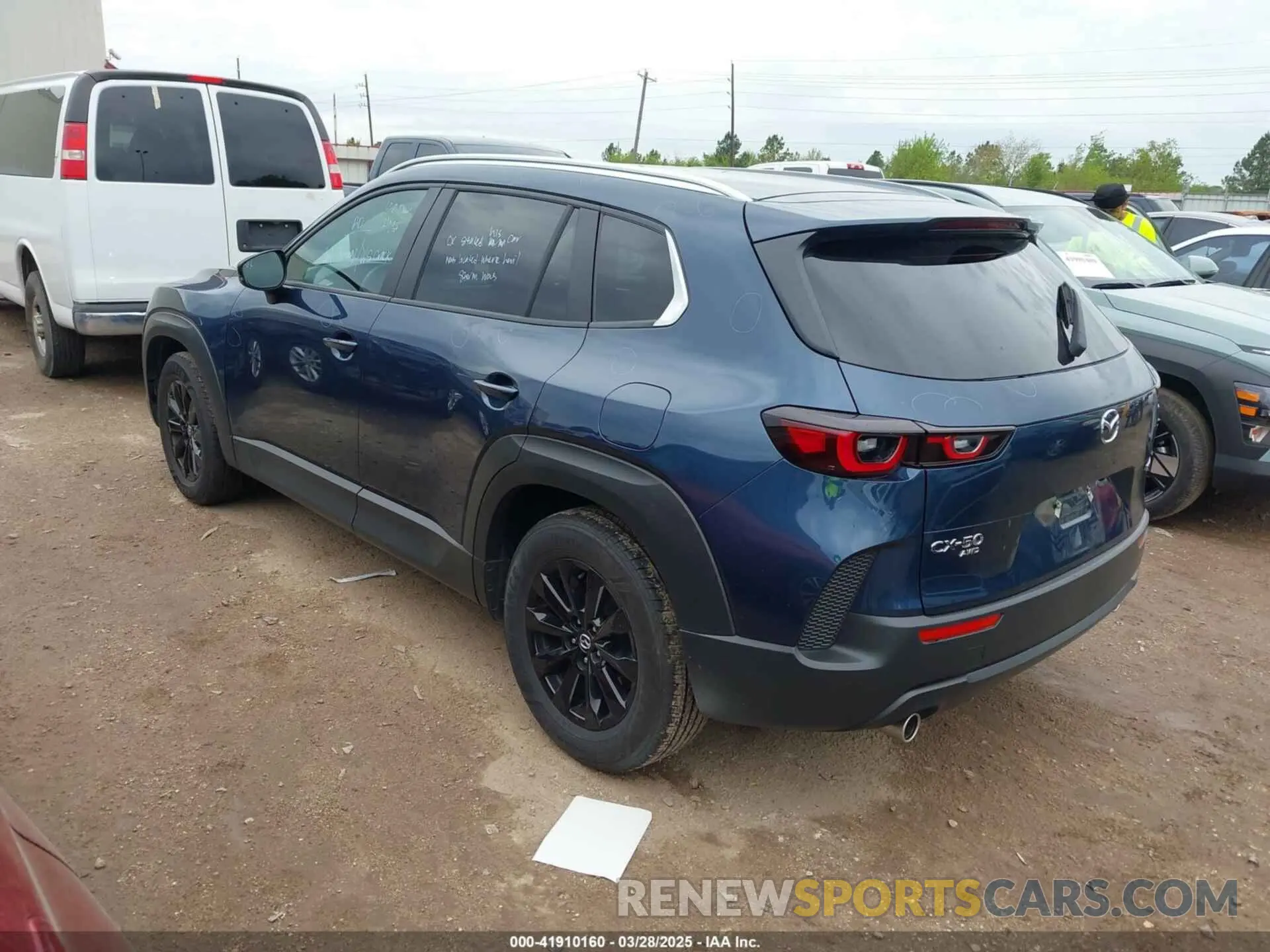 3 fotografías del automóvil dañado 7MMVABBM6SN331993 MAZDA CX-50 2025