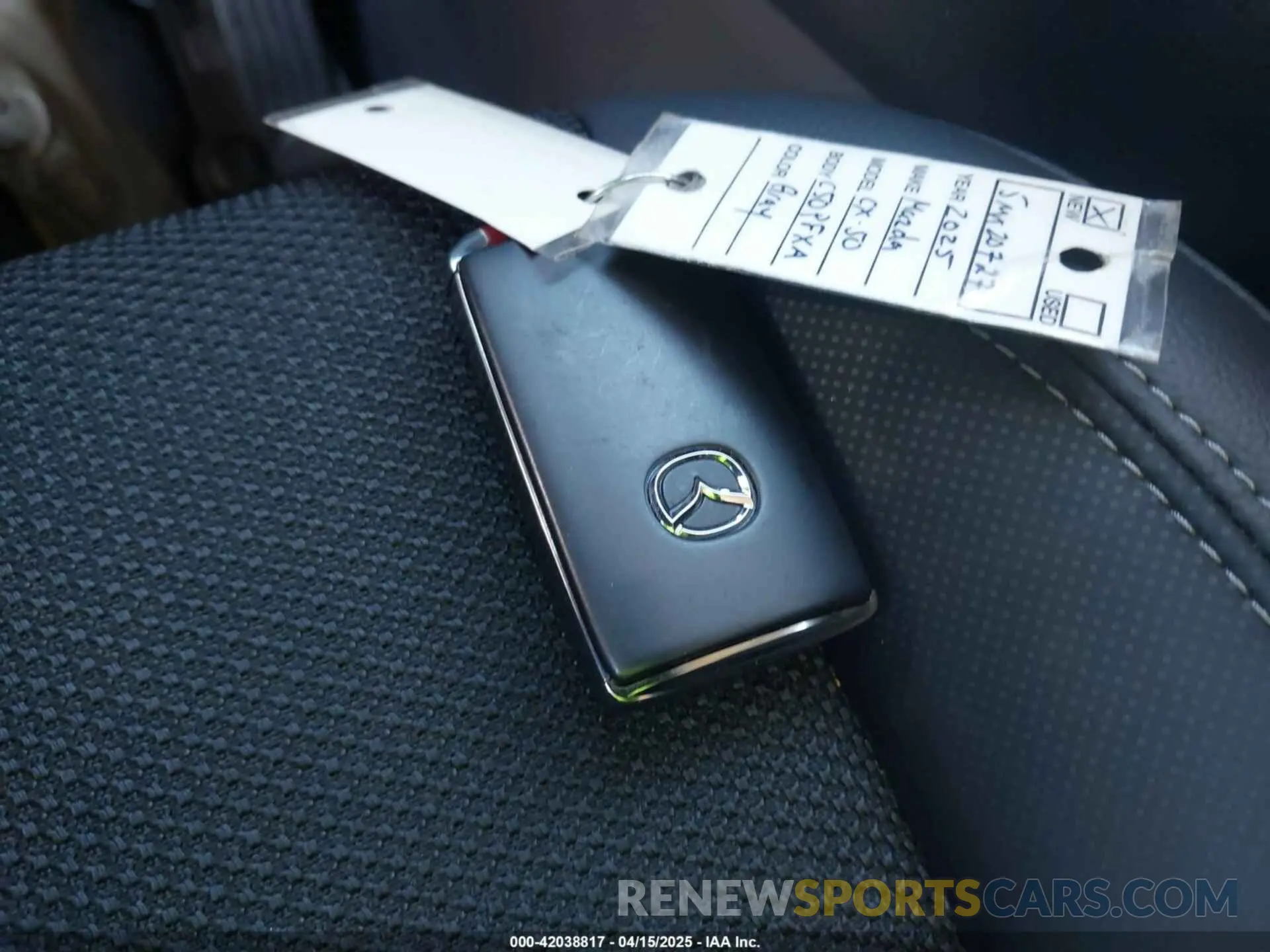 11 fotografías del automóvil dañado 7MMVABBM7SN320727 MAZDA CX-50 2025
