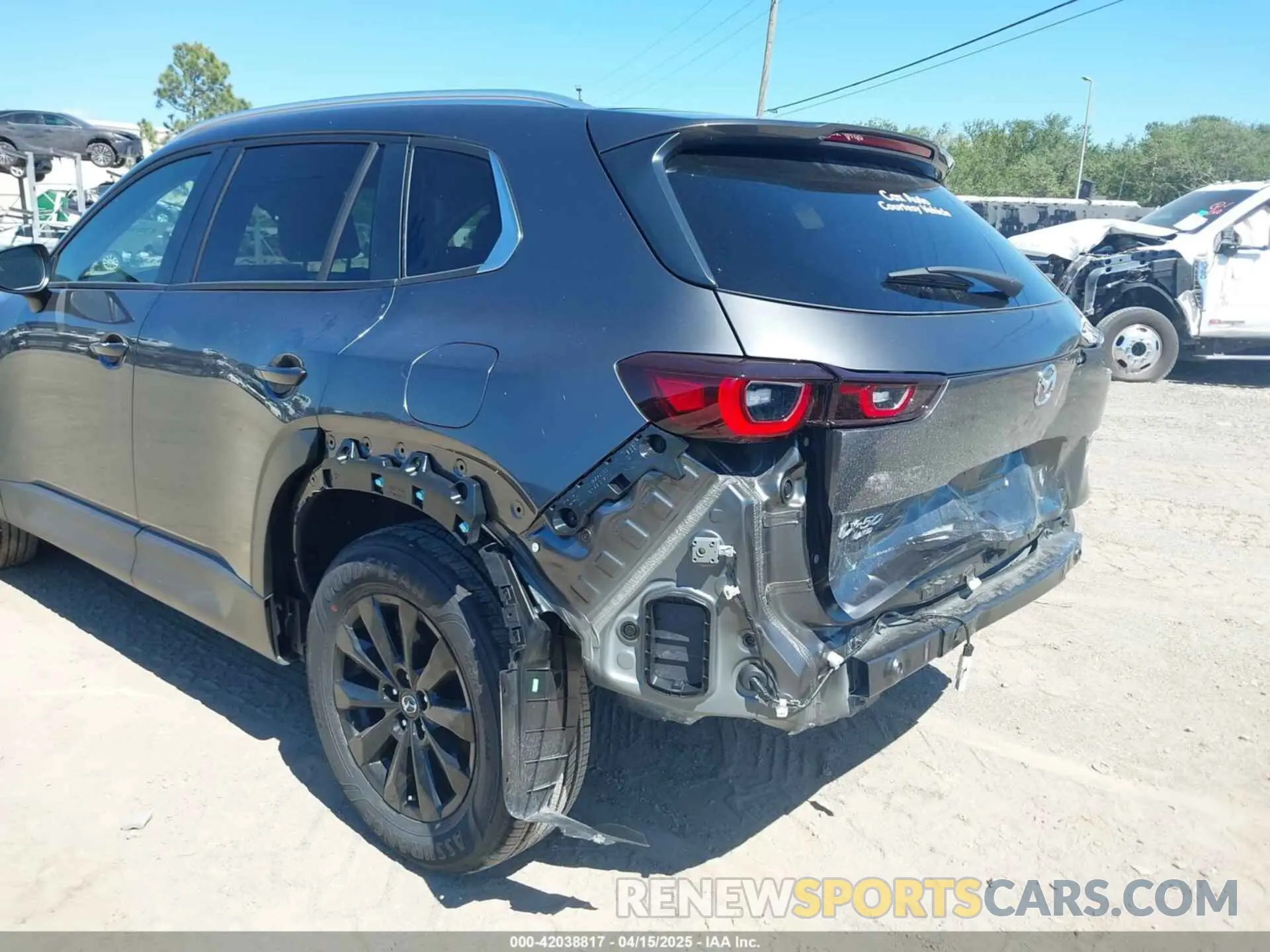 6 fotografías del automóvil dañado 7MMVABBM7SN320727 MAZDA CX-50 2025