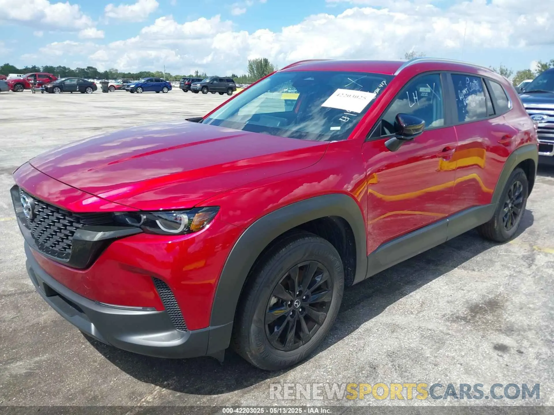 2 fotografías del automóvil dañado 7MMVABBM9SN332278 MAZDA CX-50 2025