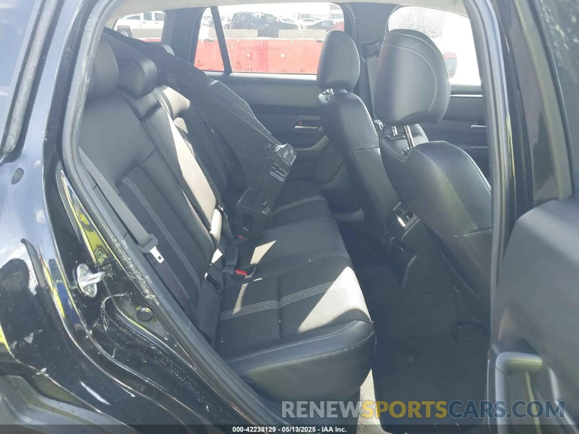 8 fotografías del automóvil dañado 7MMVABBMXSN337974 MAZDA CX-50 2025