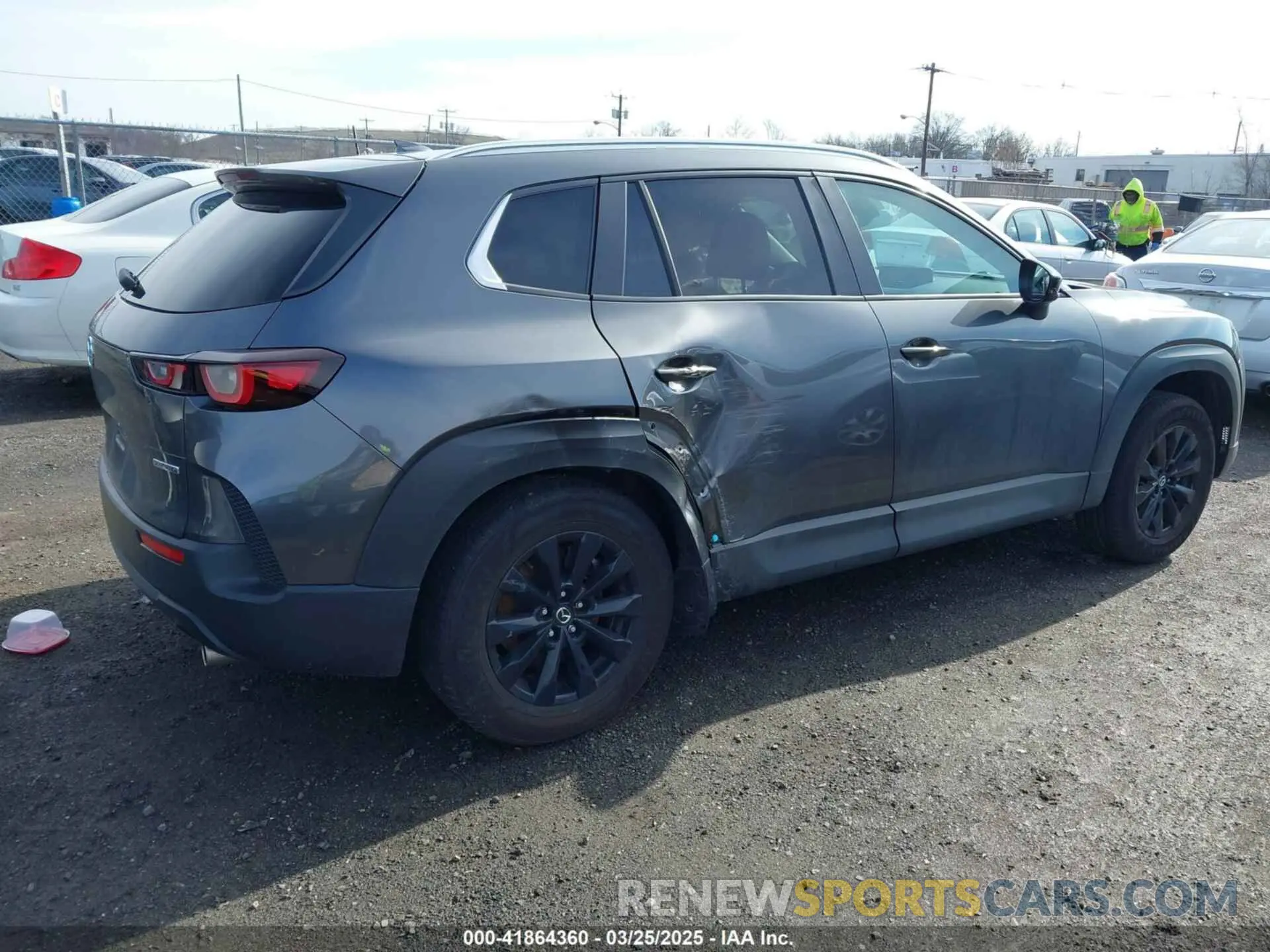 4 fotografías del automóvil dañado 7MMVABDM0SN316760 MAZDA CX-50 2025