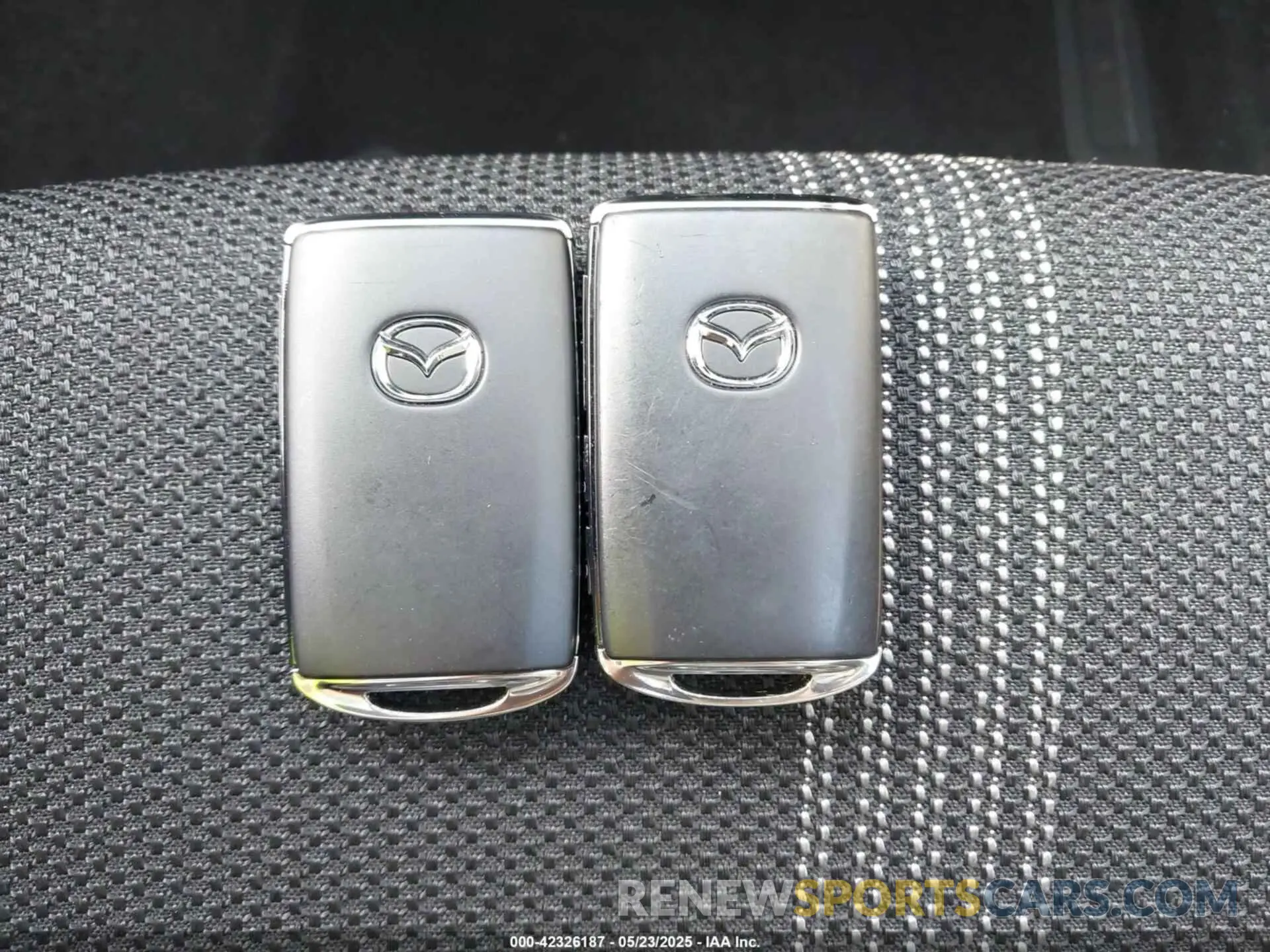 11 fotografías del automóvil dañado 7MMVABDM3SN313271 MAZDA CX-50 2025