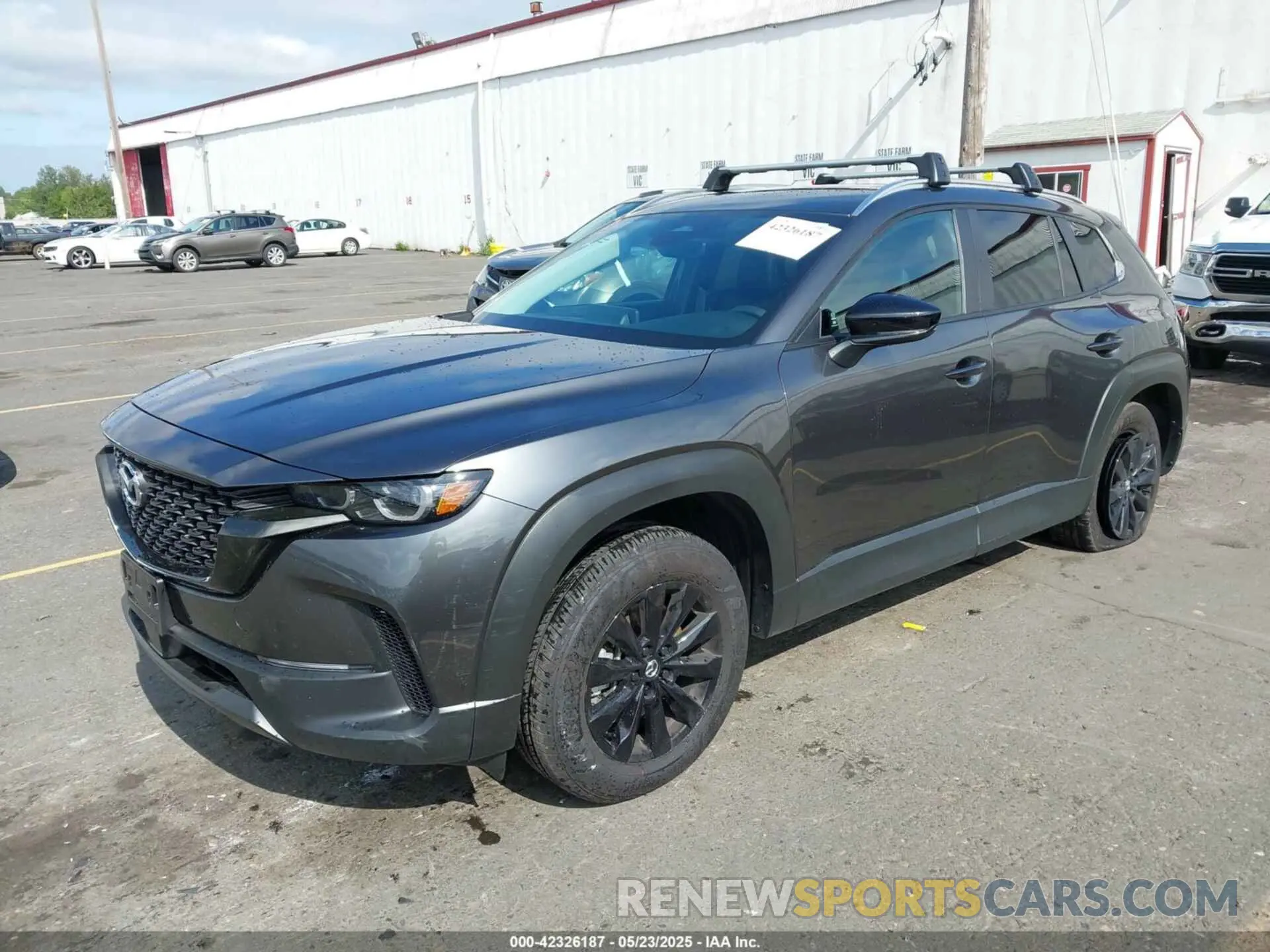 2 fotografías del automóvil dañado 7MMVABDM3SN313271 MAZDA CX-50 2025