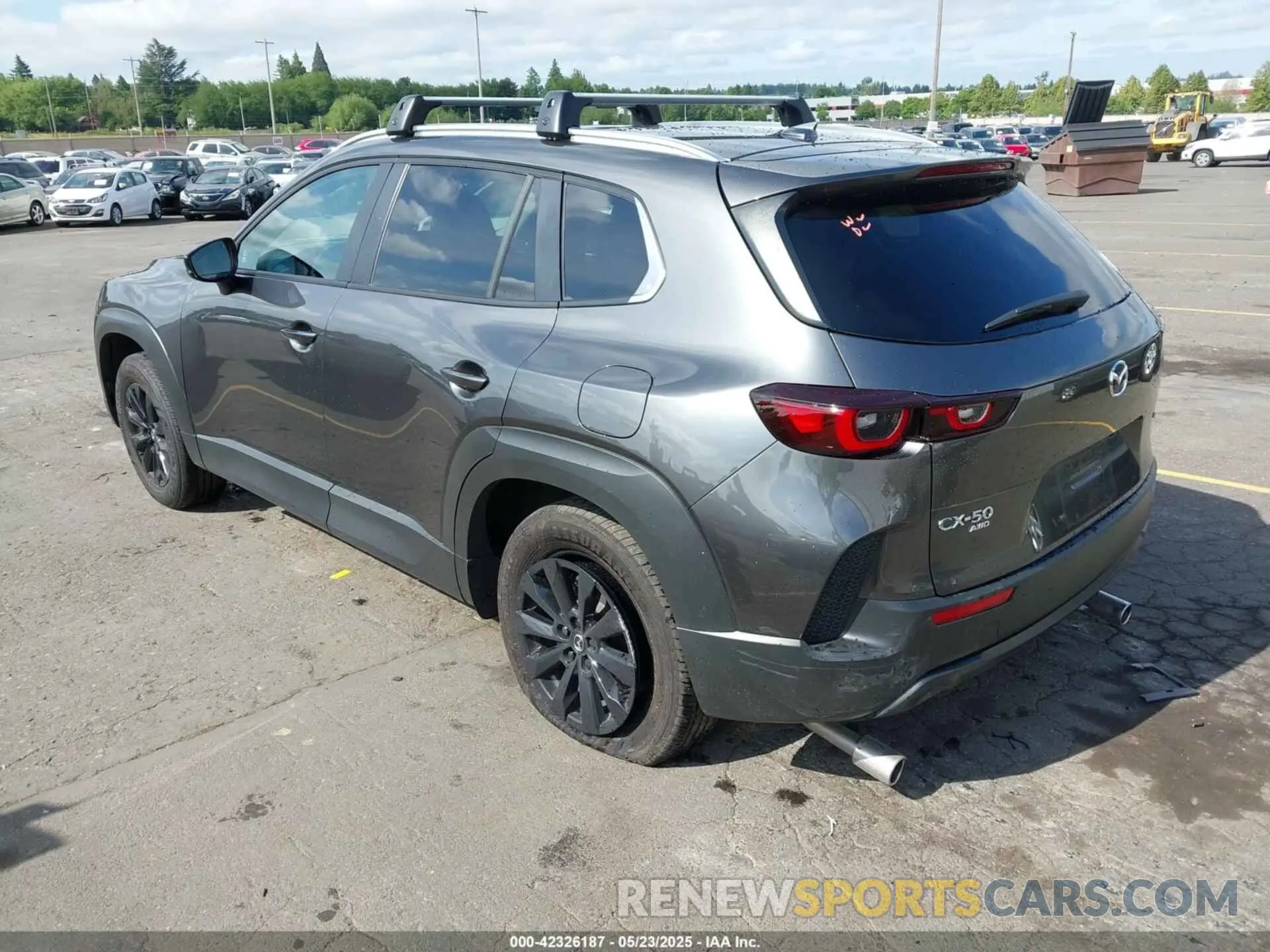 3 fotografías del automóvil dañado 7MMVABDM3SN313271 MAZDA CX-50 2025