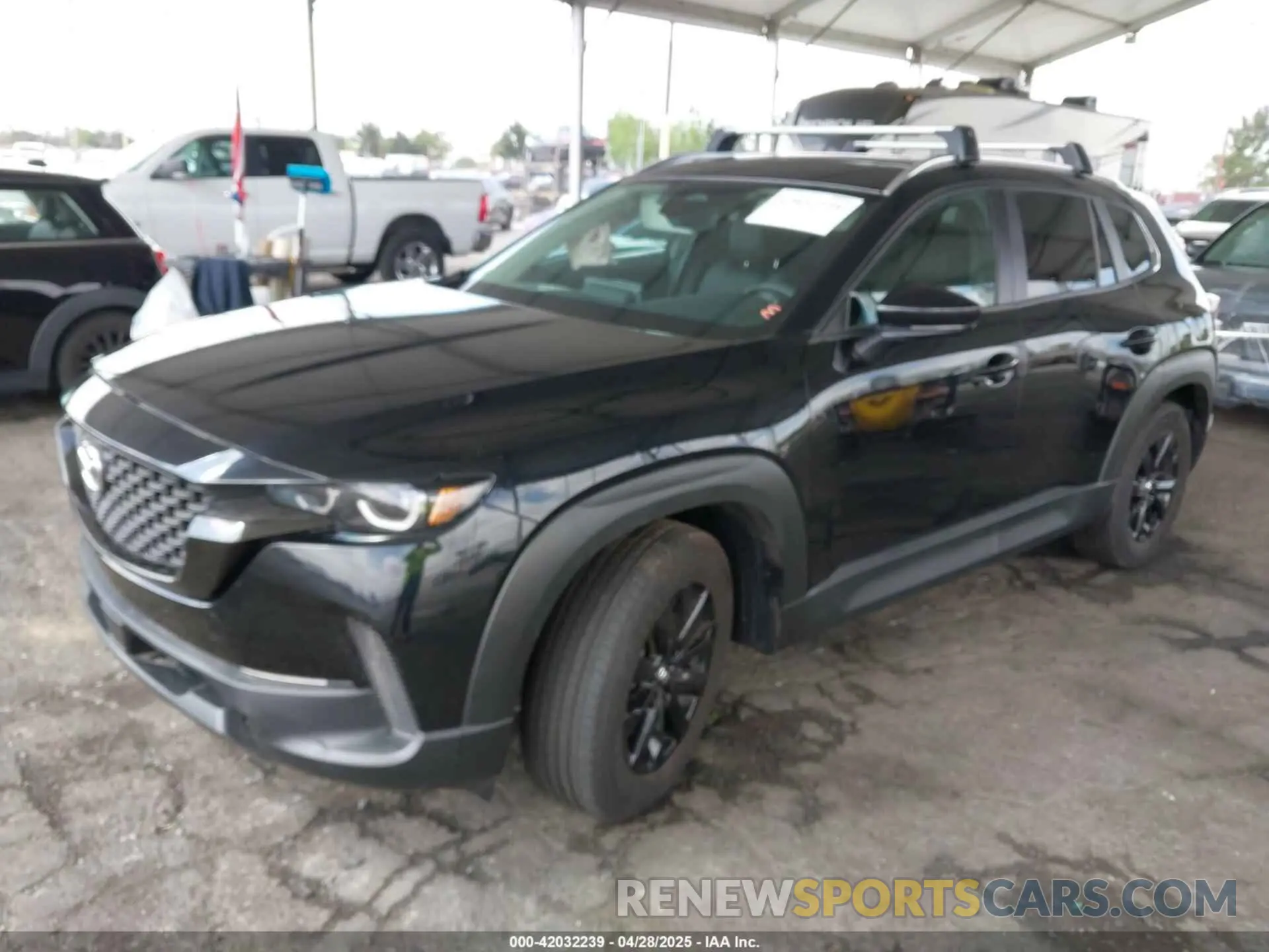 2 fotografías del automóvil dañado 7MMVABDM7SN316027 MAZDA CX-50 2025