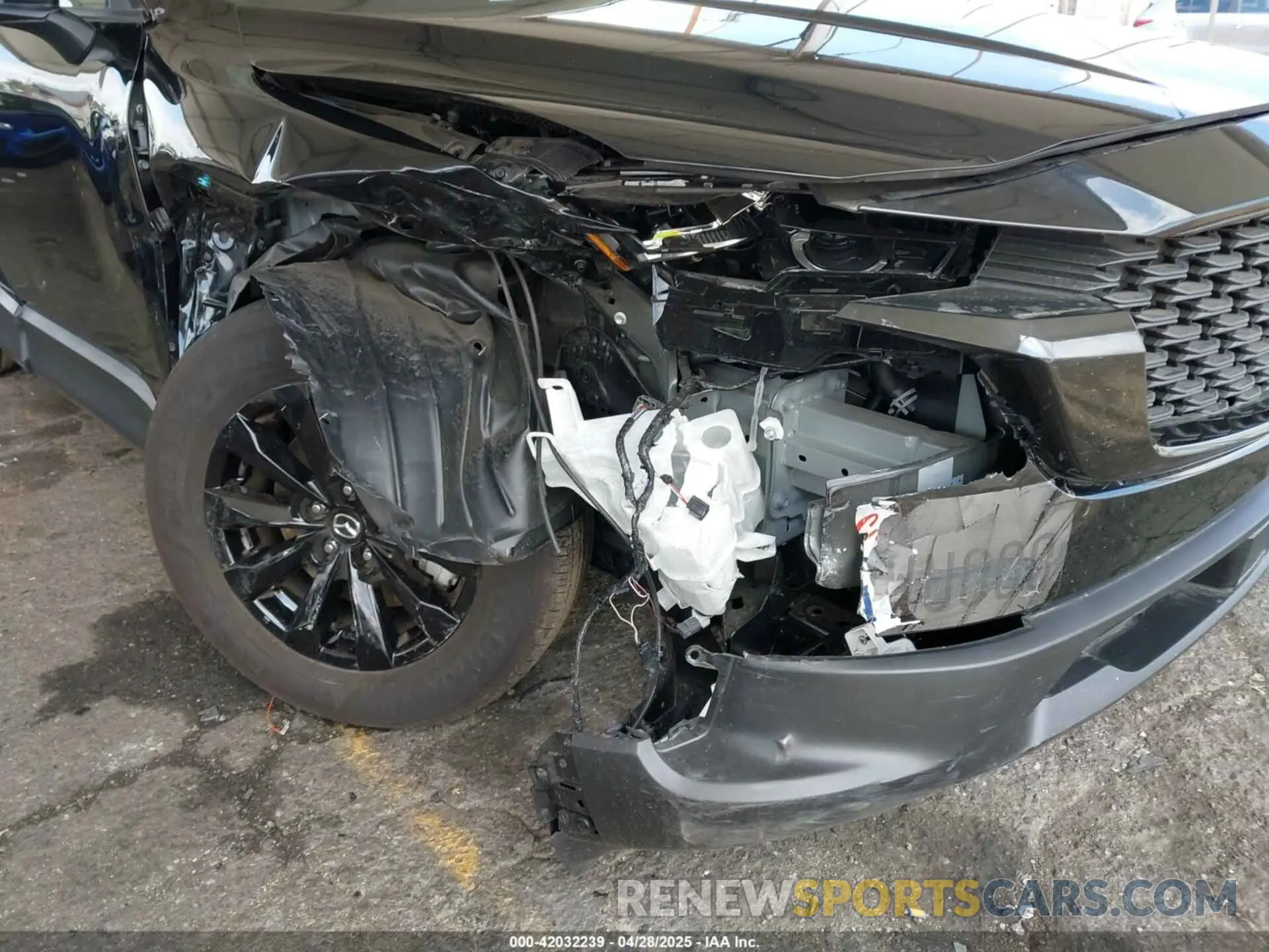 6 fotografías del automóvil dañado 7MMVABDM7SN316027 MAZDA CX-50 2025