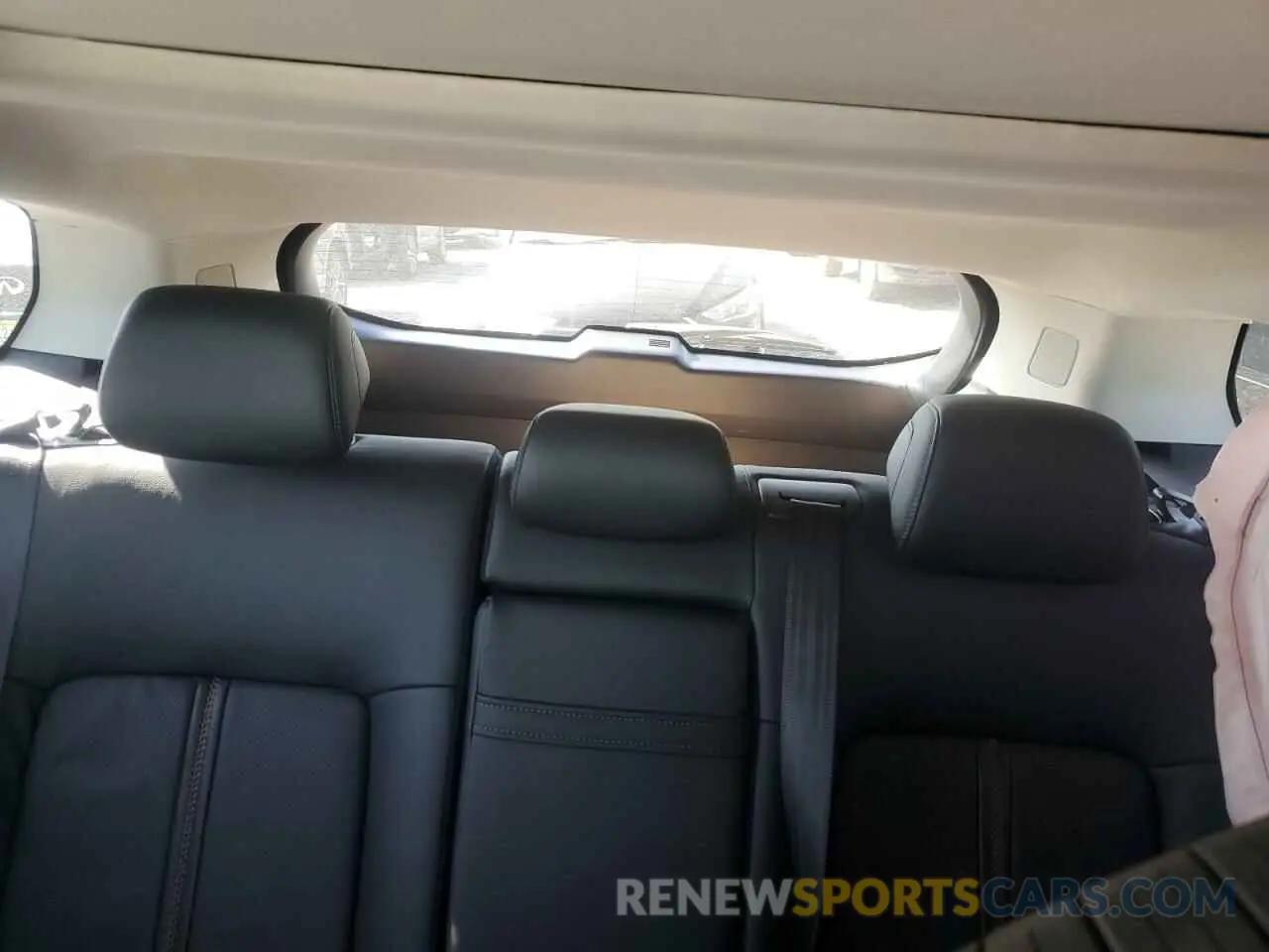 10 fotografías del automóvil dañado 7MMVABEM1SN319228 MAZDA CX-50 2025