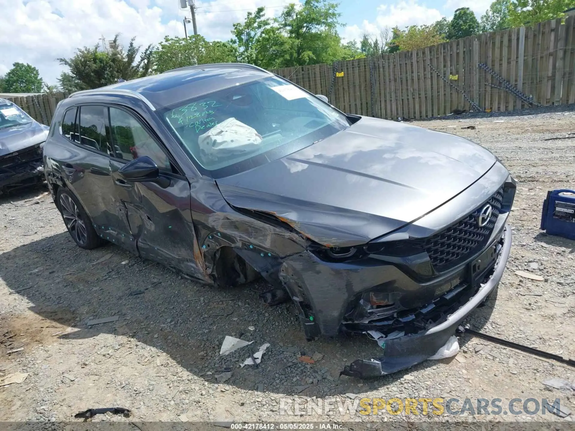 1 fotografías del automóvil dañado 7MMVABEM5SN318292 MAZDA CX-50 2025