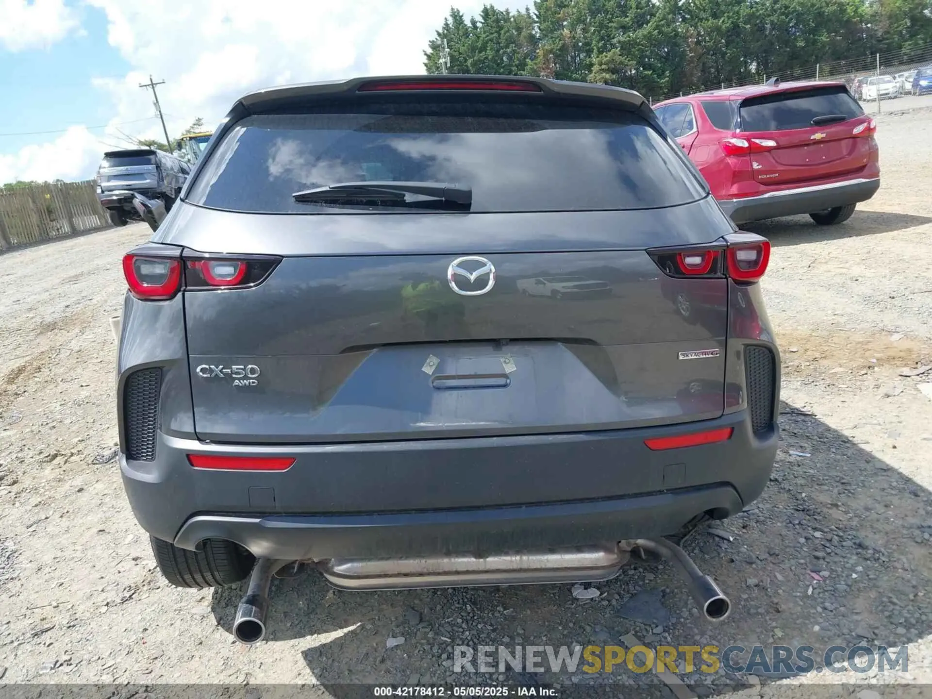 16 fotografías del automóvil dañado 7MMVABEM5SN318292 MAZDA CX-50 2025