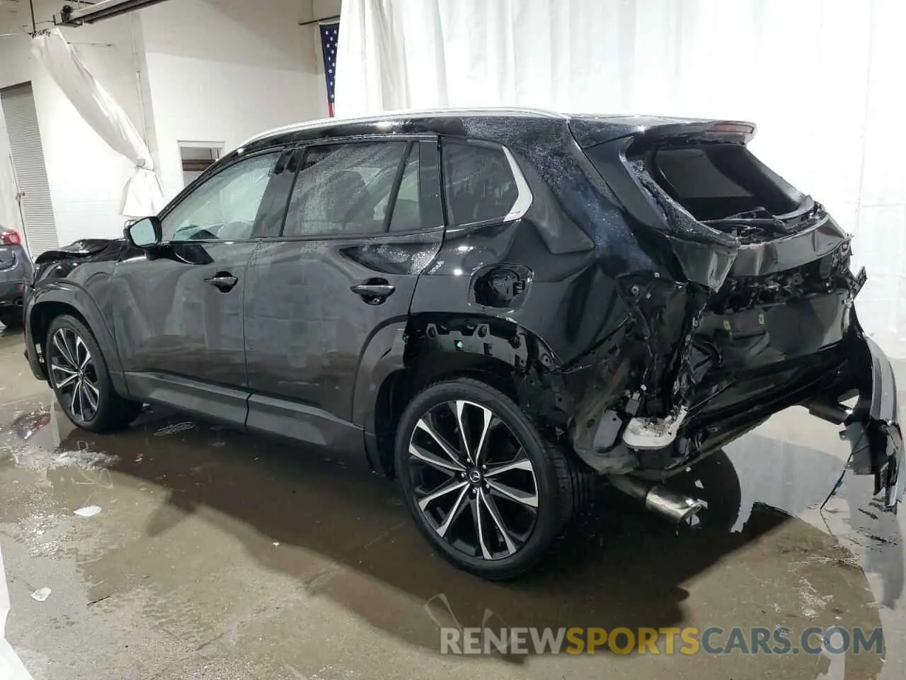 2 fotografías del automóvil dañado 7MMVABXY0PN147331 MAZDA CX-50 BASE 2023
