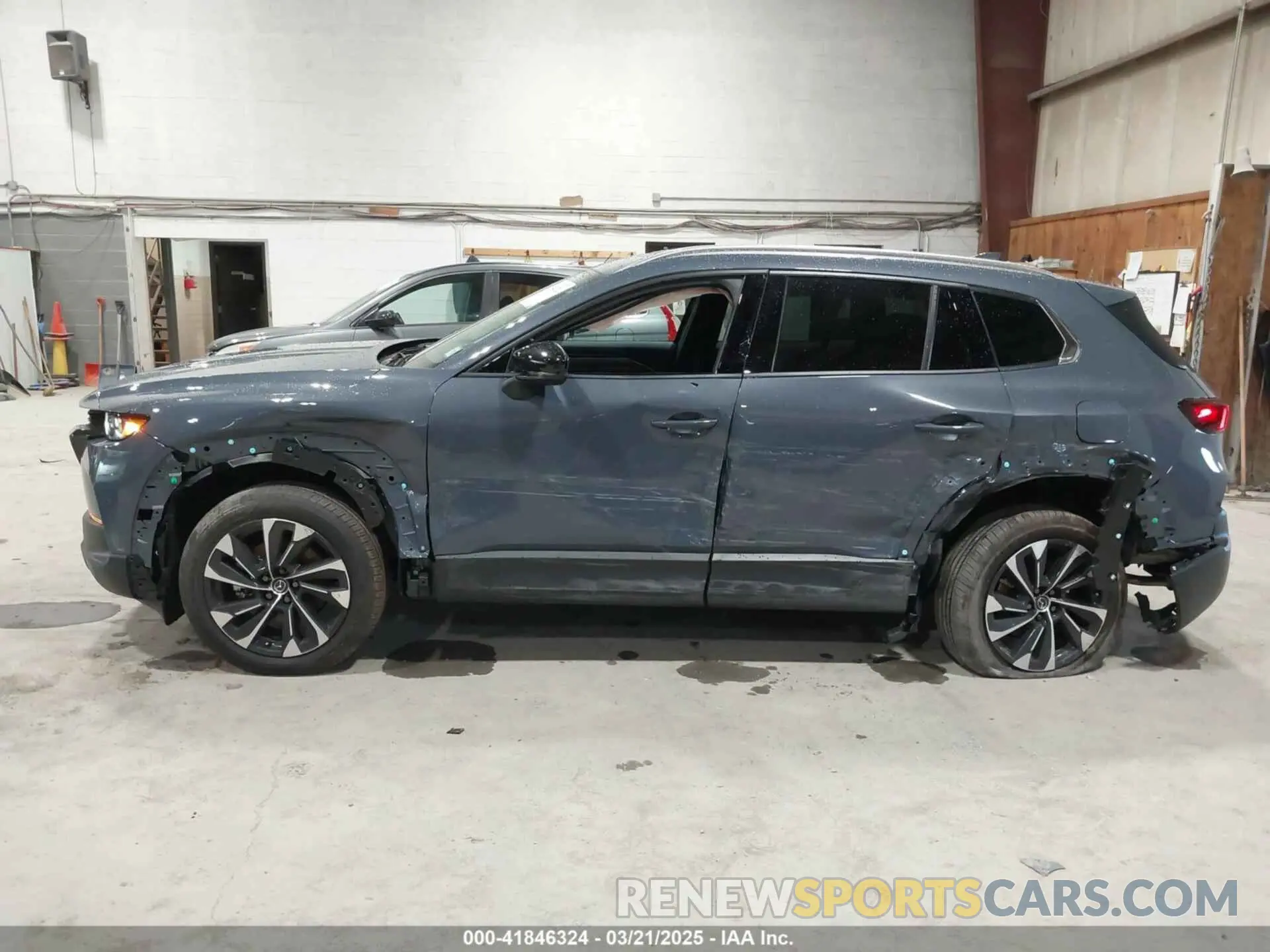 6 fotografías del automóvil dañado 7MMVAAEW1SN102161 MAZDA CX-50 HYBRID 2025