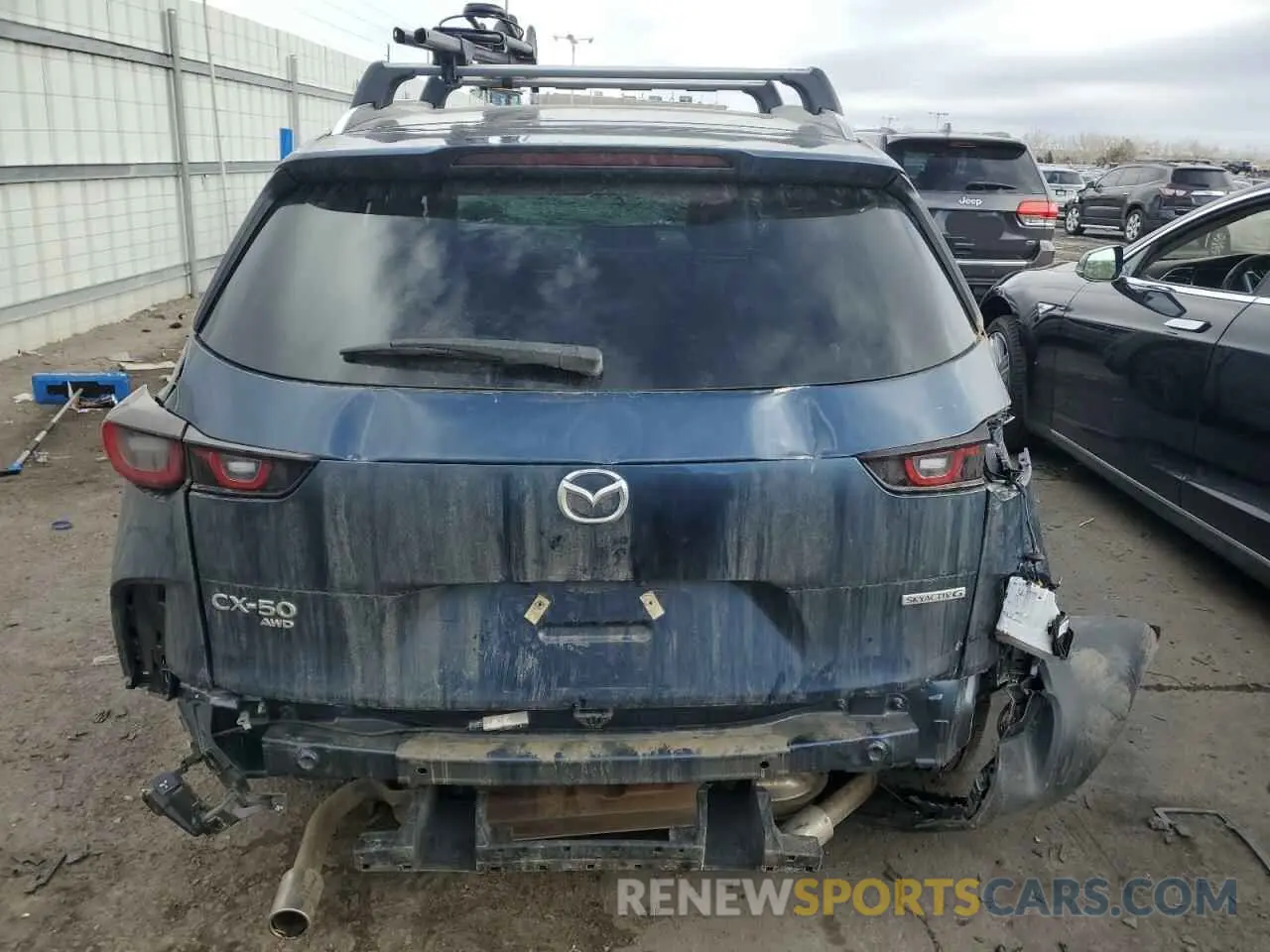 6 fotografías del automóvil dañado 7MMVABCM0PN148255 MAZDA CX-50 PREF 2023