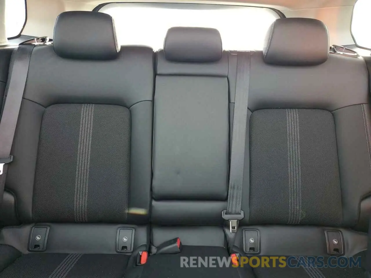 10 fotografías del automóvil dañado 7MMVABCM1PN120738 MAZDA CX-50 PREF 2023
