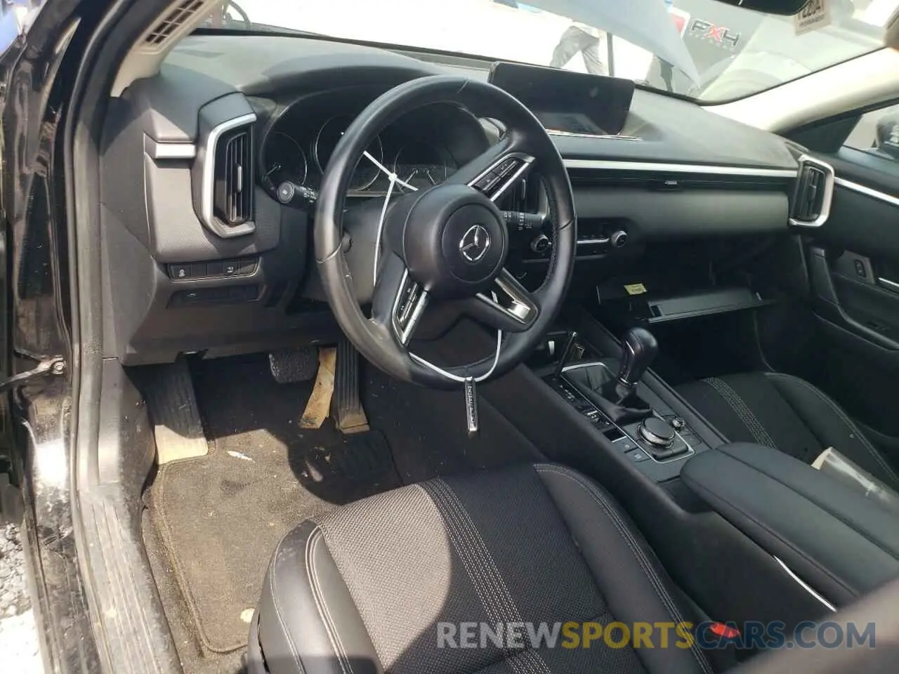 8 fotografías del automóvil dañado 7MMVABCM4PN136822 MAZDA CX-50 PREF 2023