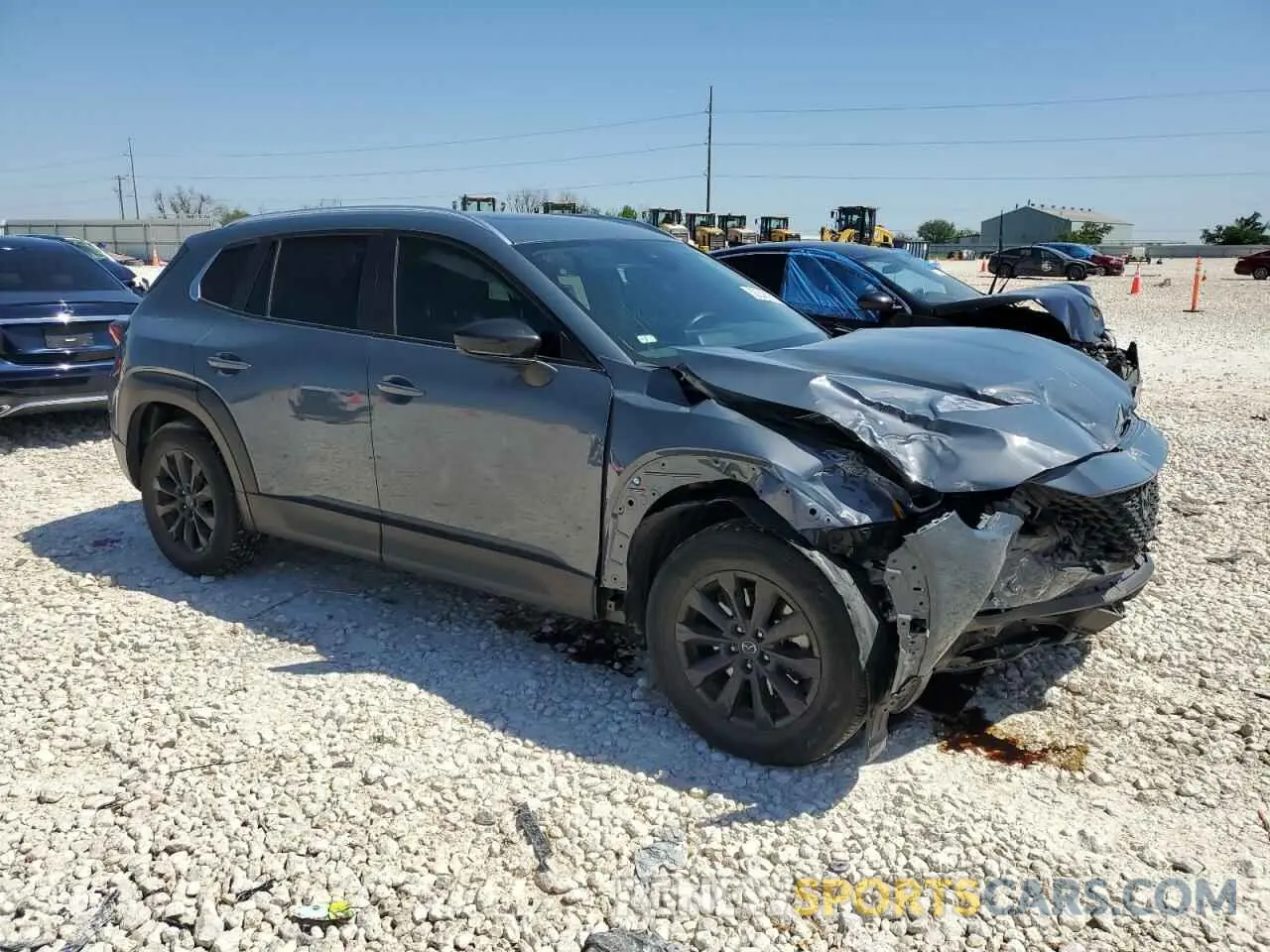 4 fotografías del automóvil dañado 7MMVABCM5PN110083 MAZDA CX-50 PREF 2023
