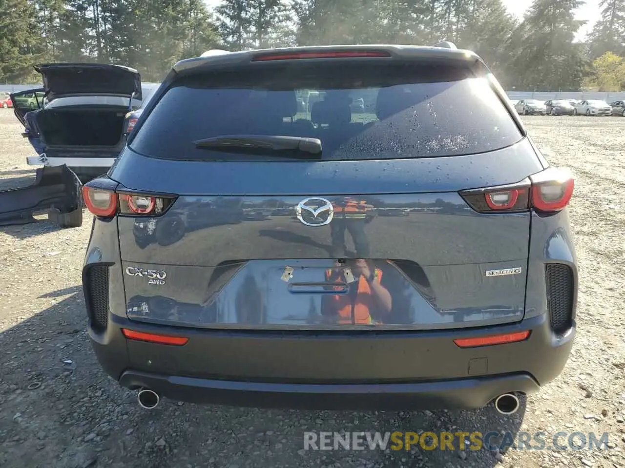 6 fotografías del automóvil dañado 7MMVABCM5PN126896 MAZDA CX-50 PREF 2023