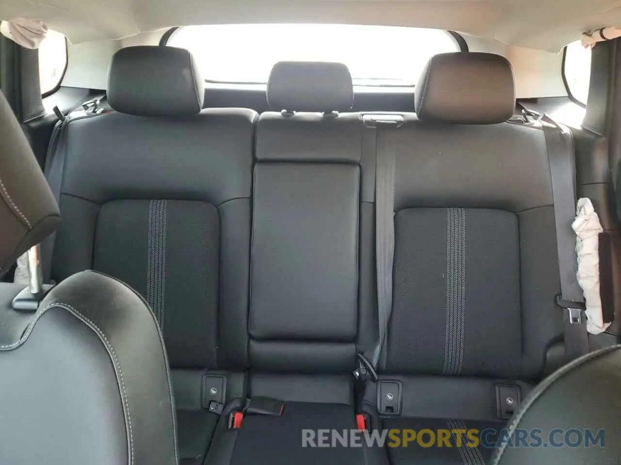 10 fotografías del automóvil dañado 7MMVABCM5PN136344 MAZDA CX-50 PREF 2023
