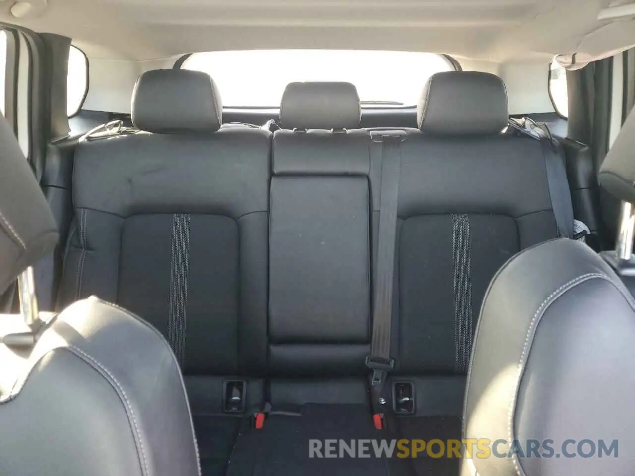 10 fotografías del automóvil dañado 7MMVABCM7PN153419 MAZDA CX-50 PREF 2023