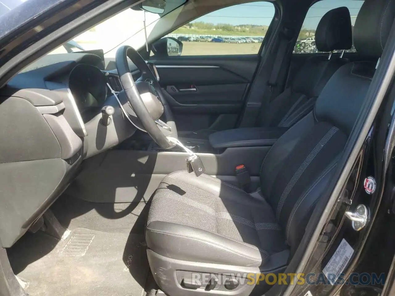 7 fotografías del automóvil dañado 7MMVABCM8PN132045 MAZDA CX-50 PREF 2023